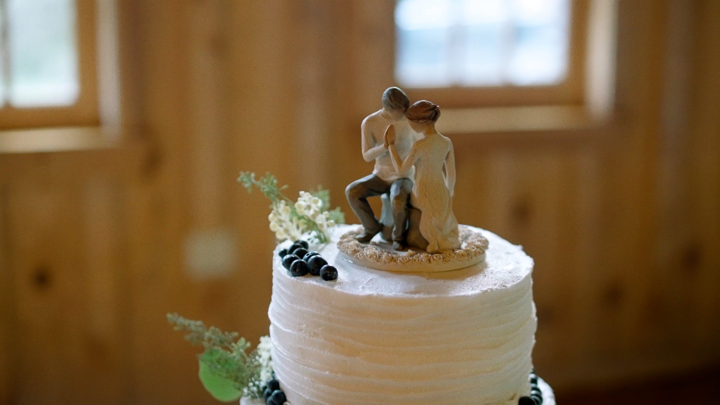 wedding cake topper wood sculpture bride and groom