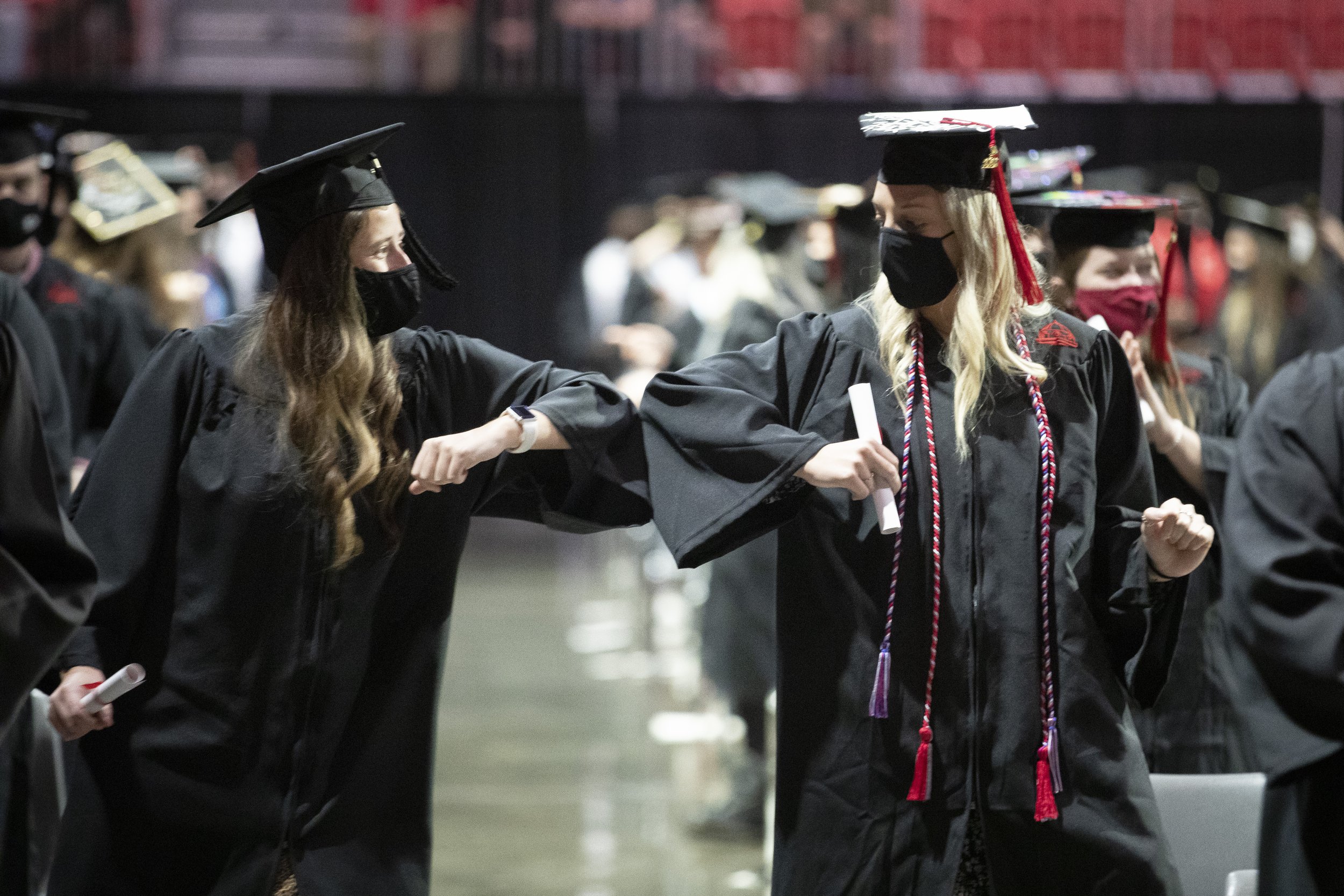 2020-EVT-Graduation-Fall-JW-1121-050.JPG