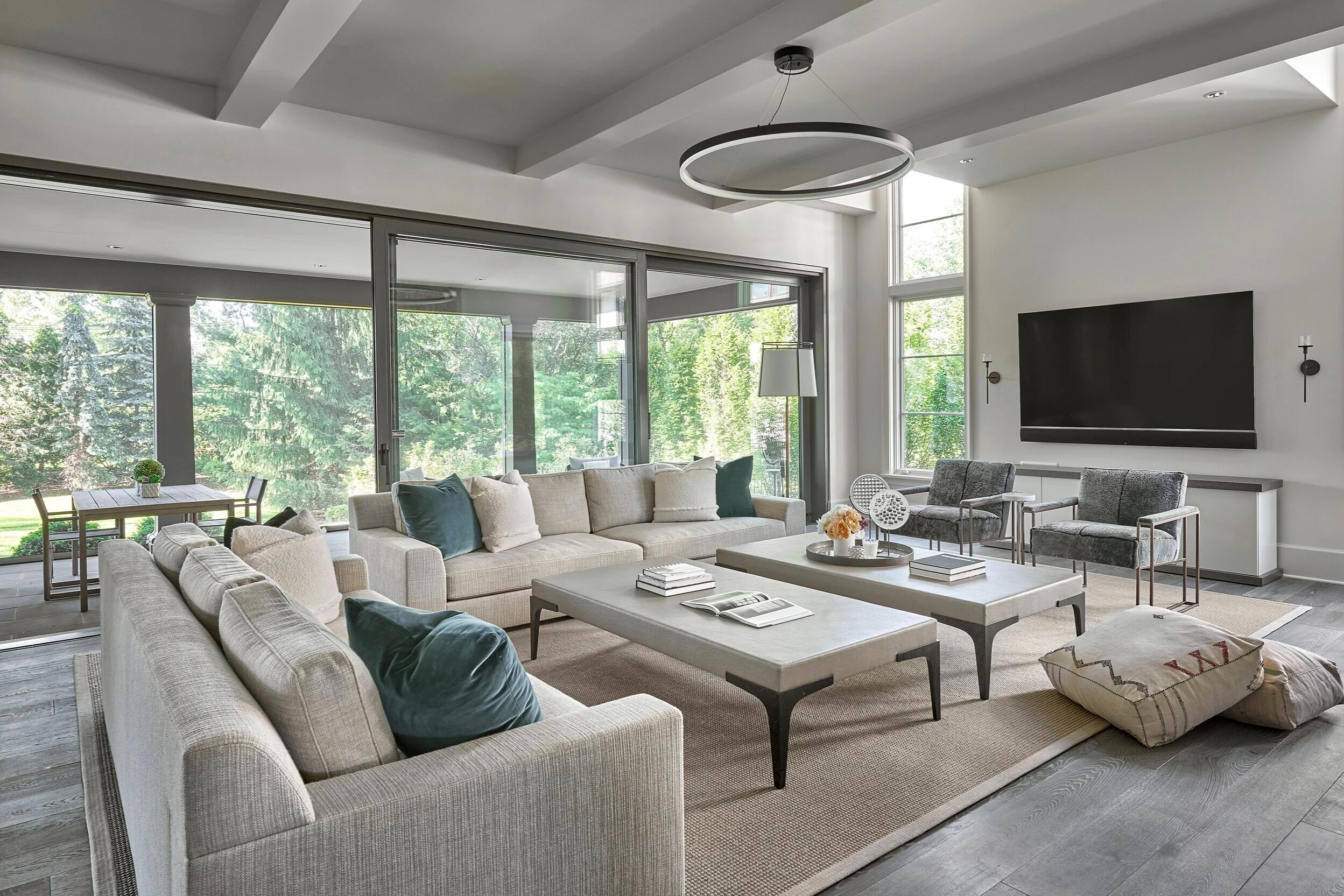 silva_008+family+room_rt.jpg