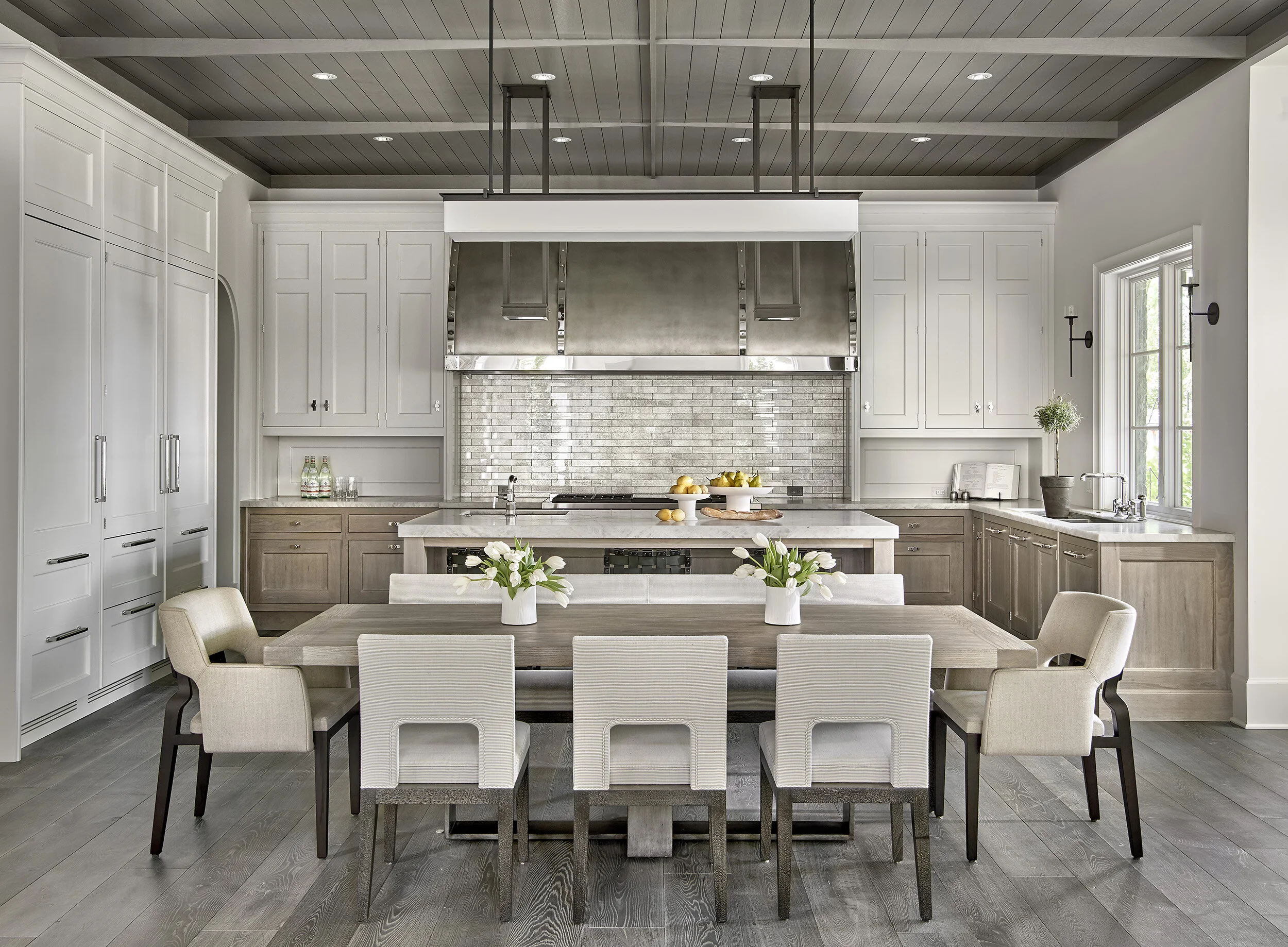silva_006kitchen range_rt.jpg