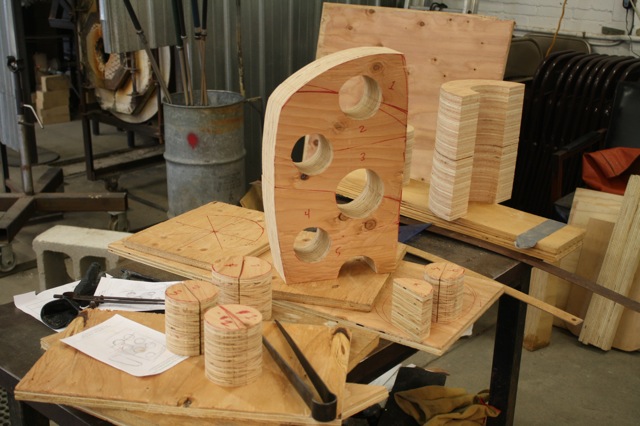 GIBBOUS plywood molds.