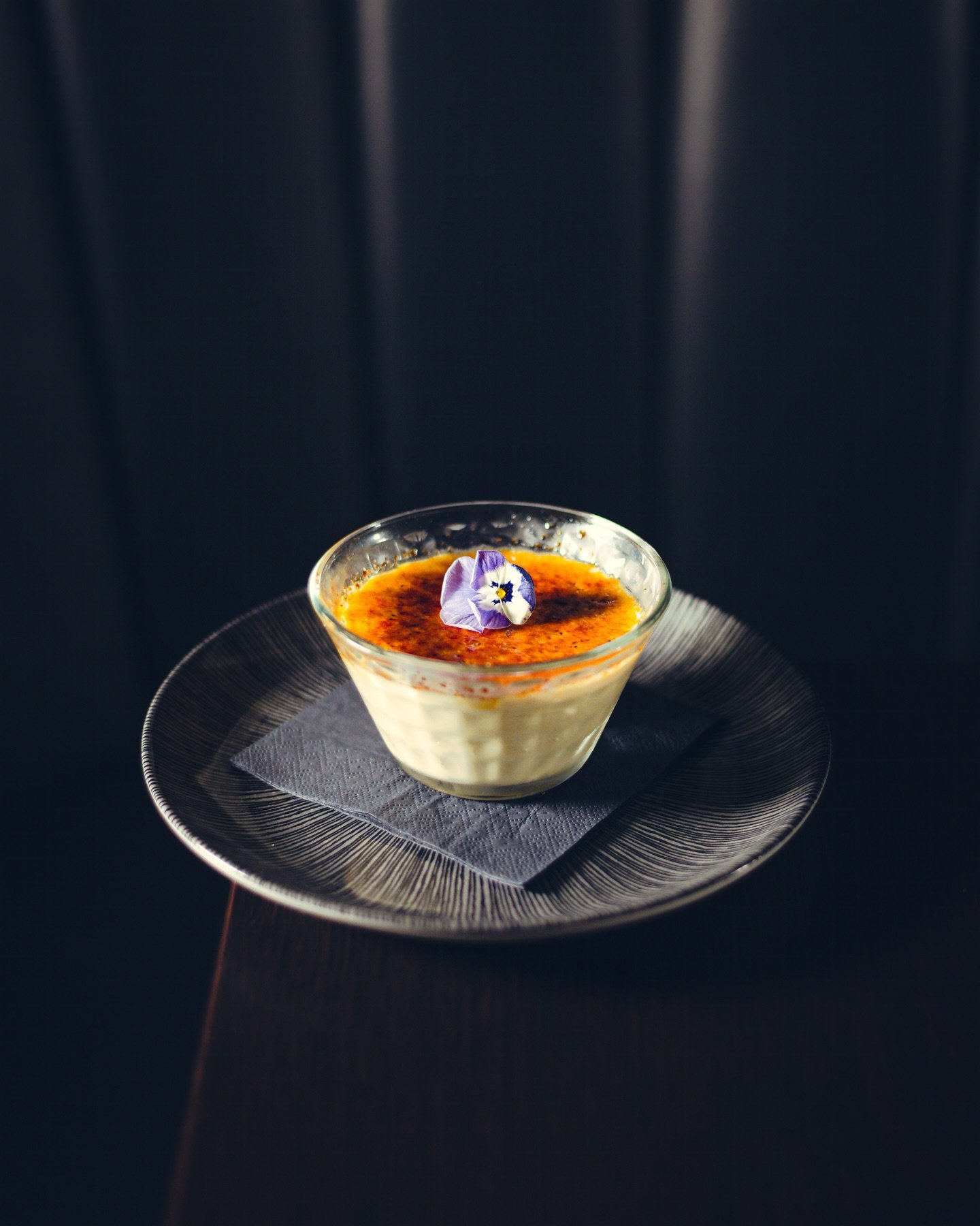 Italian Style Cr&egrave;me Br&ucirc;l&eacute;e 🇮🇹🔥

Crack through the caramelised top and into silky, vanilla-rich custard underneath.
Simple. Classic. Done properly.

The kind of dessert that doesn&rsquo;t need reinventing &mdash; just perfecting