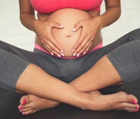 preggy belly.jpg