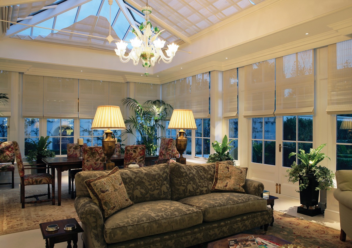 Vale orangery with motorised roof and window blinds with reflective backing