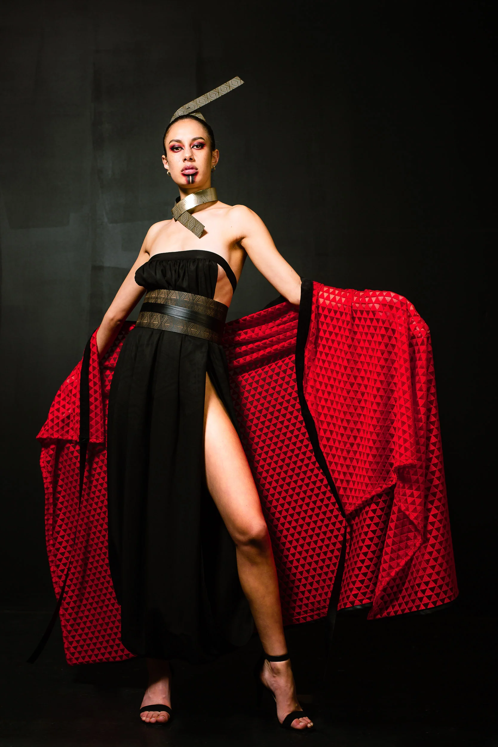 Hazel wearing Nichola Te kiri. Mahuika Collection 2019