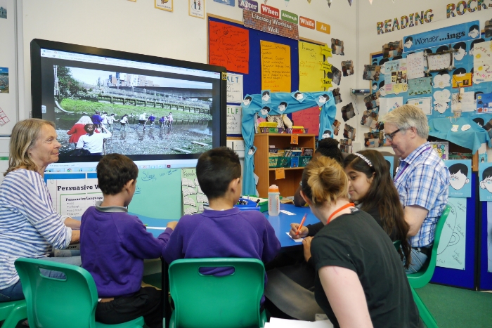 Making poems together from our experience at Deptford Creek (22 June 2016)