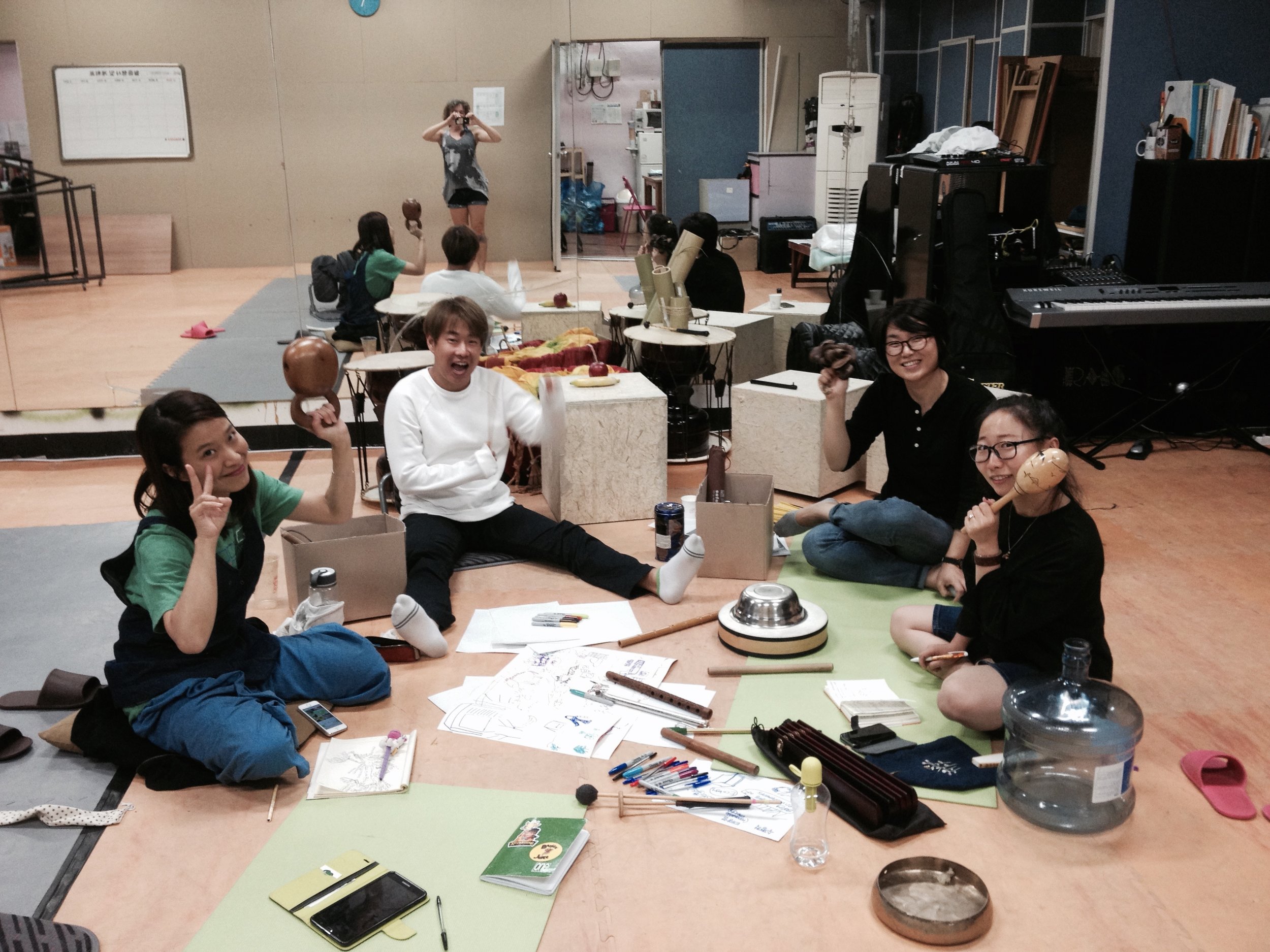 Soundscape exploration! (Left to Right Bora, Jongim, Kyunghwa, Haeweon) 