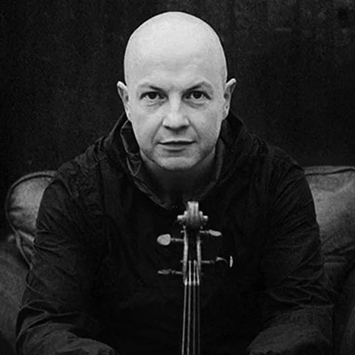 JOHN MCCUSKER Fiddle on tracks 1 and 10. Harmonium on track 9John McCusker is one of Scotland's most accomplished fiddle players. Known for his work with the Battlefield Band and Mark Knopfler, he is also a producer of note, working with Kate Rusby …