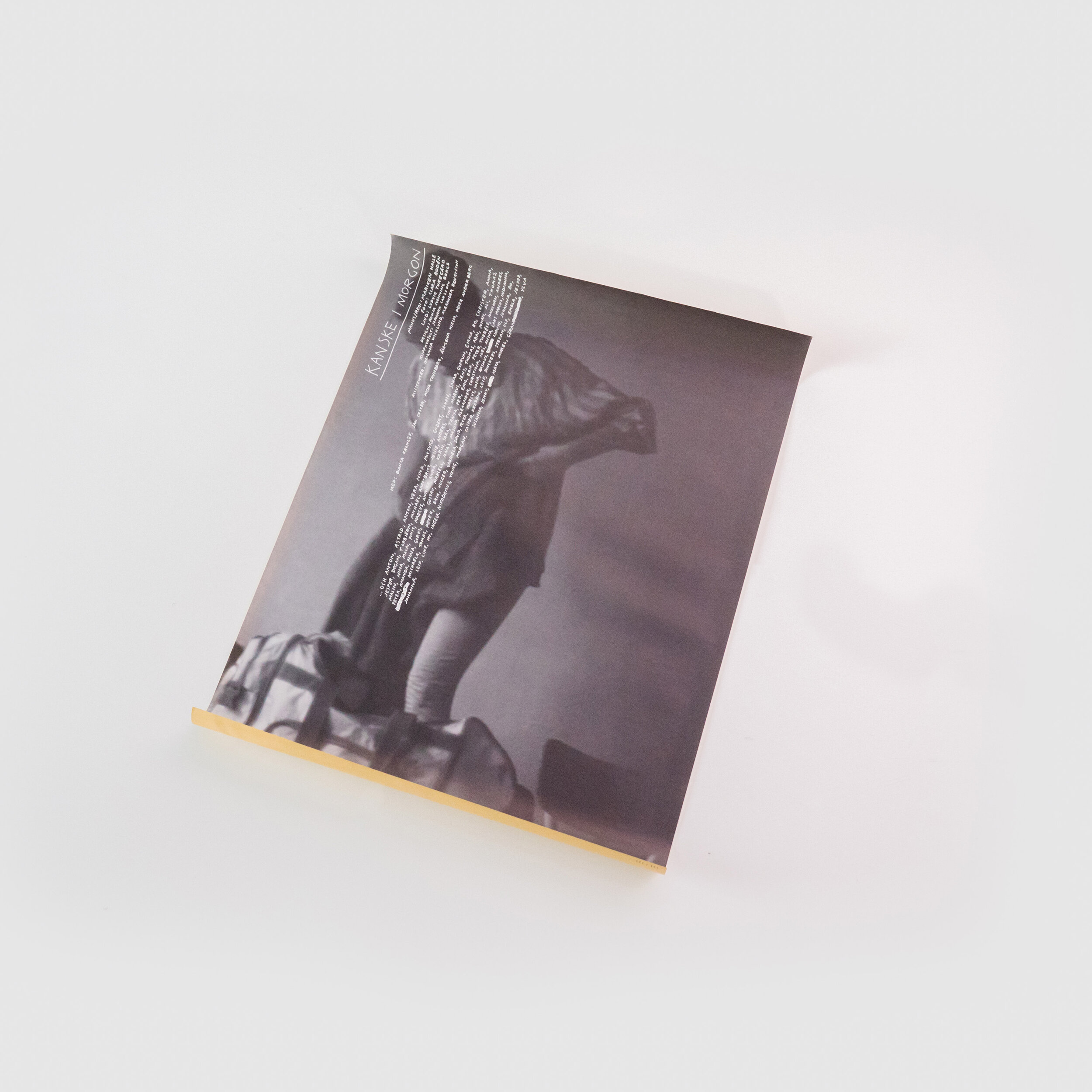 KANSKJE I MORGEN PLAKAT - BELLA