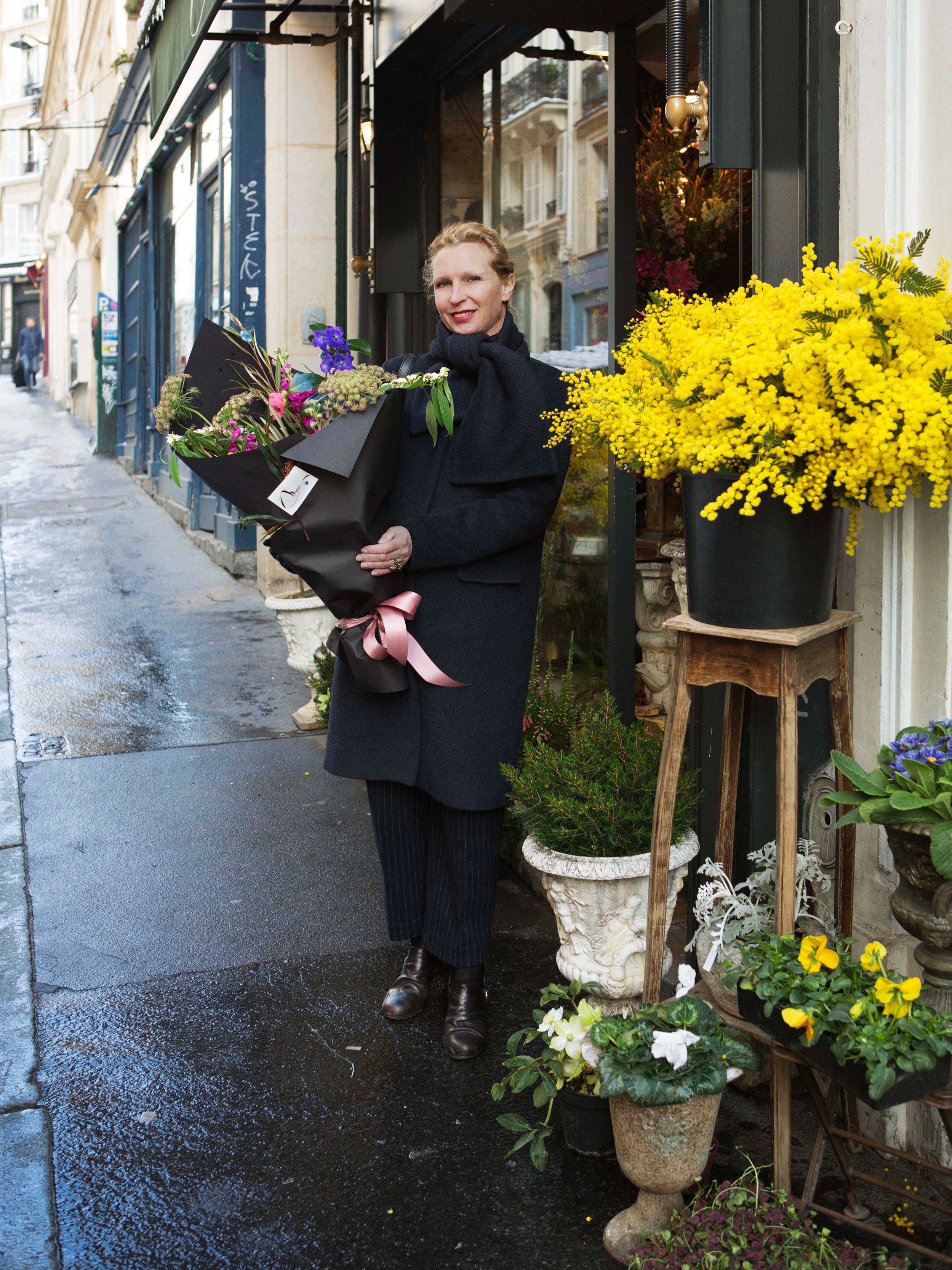 Agent and Artists, Paris