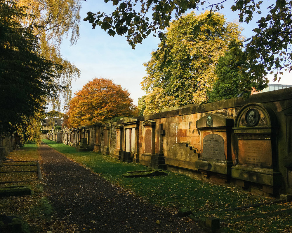 Dean cemetry, Edinburgh, in Autumn