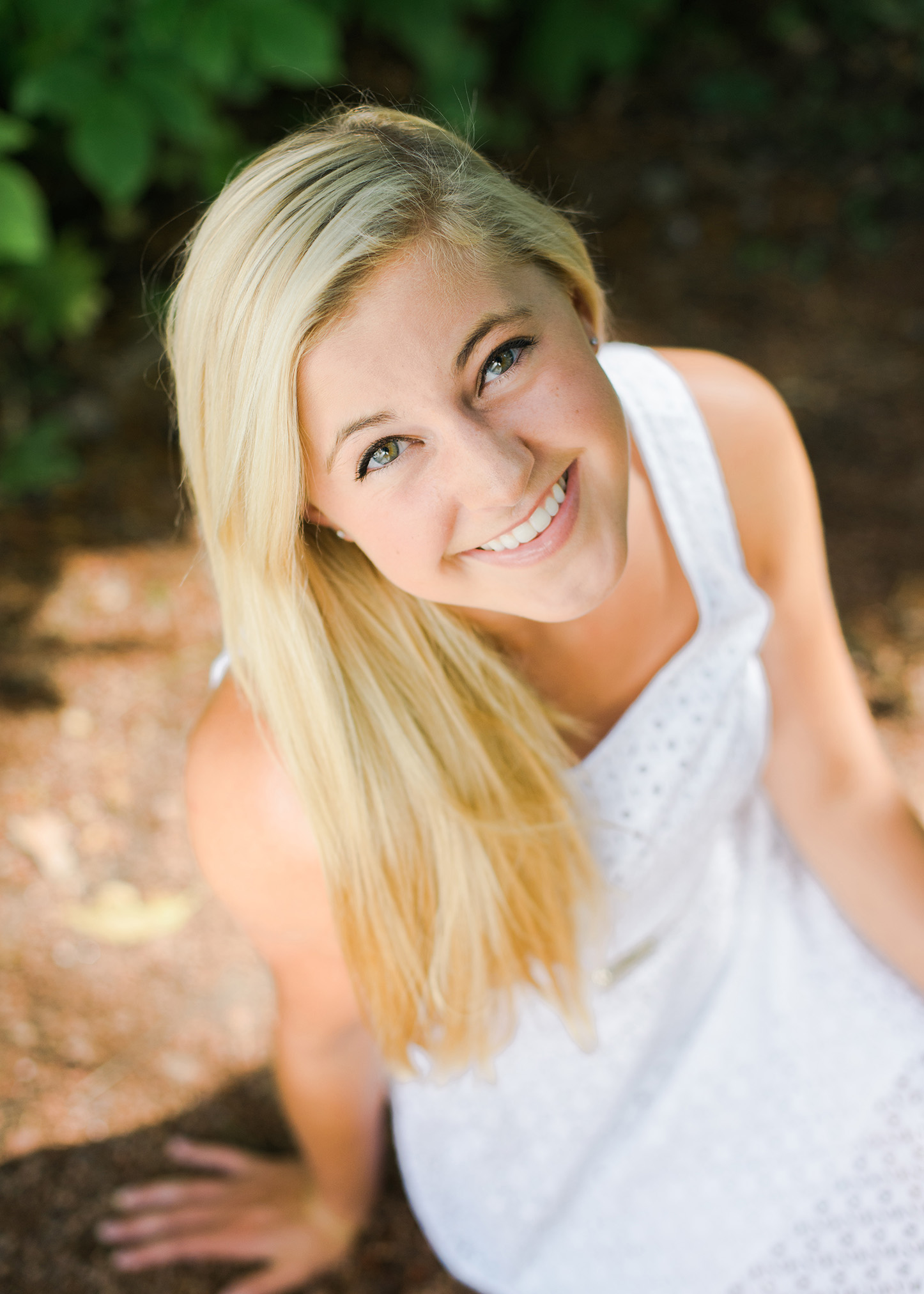 "I would not have wanted any other photographers for my senior photos! My experience was incredible and I was beyond happy with how the pictures turned out. Kelsy and Butch are so sweet and make the picture taking experience seem natural and they ma