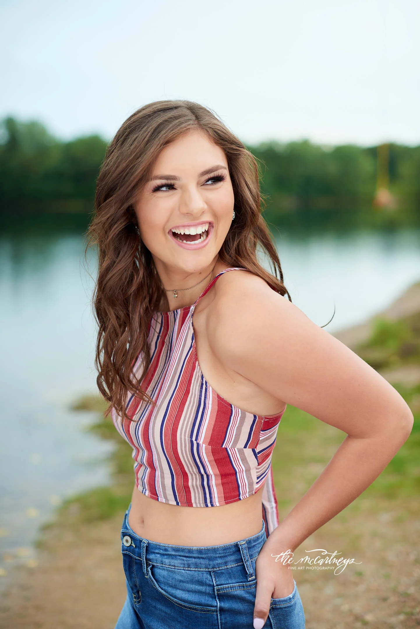 wausau-senior-portraits-waterfront-18.jpg