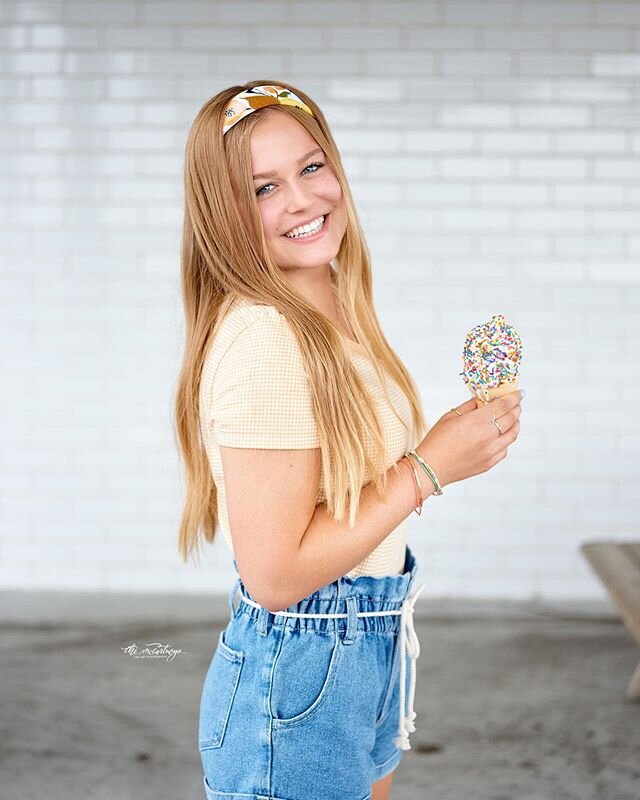 🍦Grace🍦
Newman Class of 2021 #McCartneysModels
We love photographing Grace, she is smiley and full of laughter in front of the camera &mdash; so much so that both of our cheeks hurt after pulling out her smiles! 💗

#seniorstyleguide #modernteensty