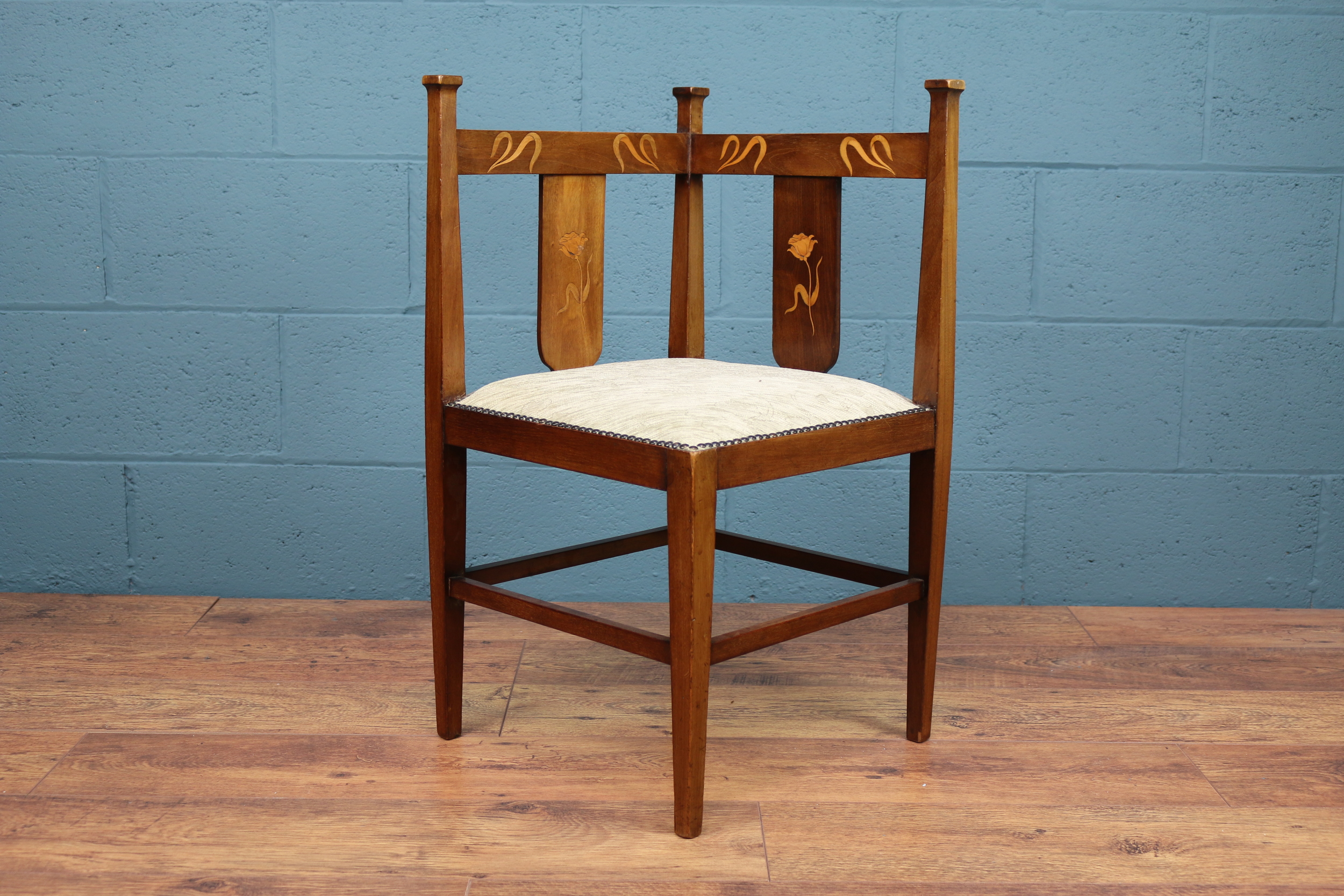 Art Nouveau marquetry corner chair