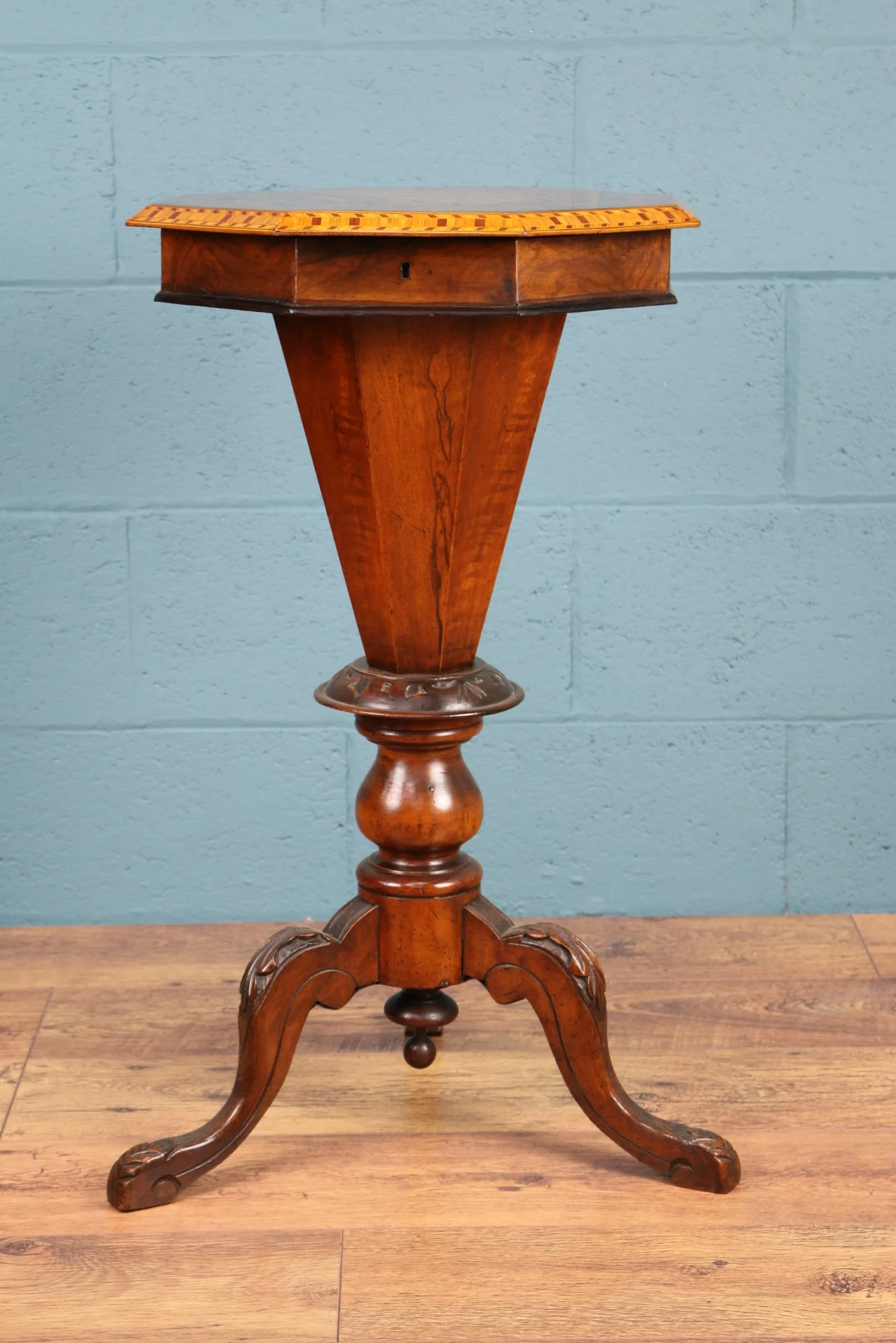 Victorian sewing box with marquetry detail
