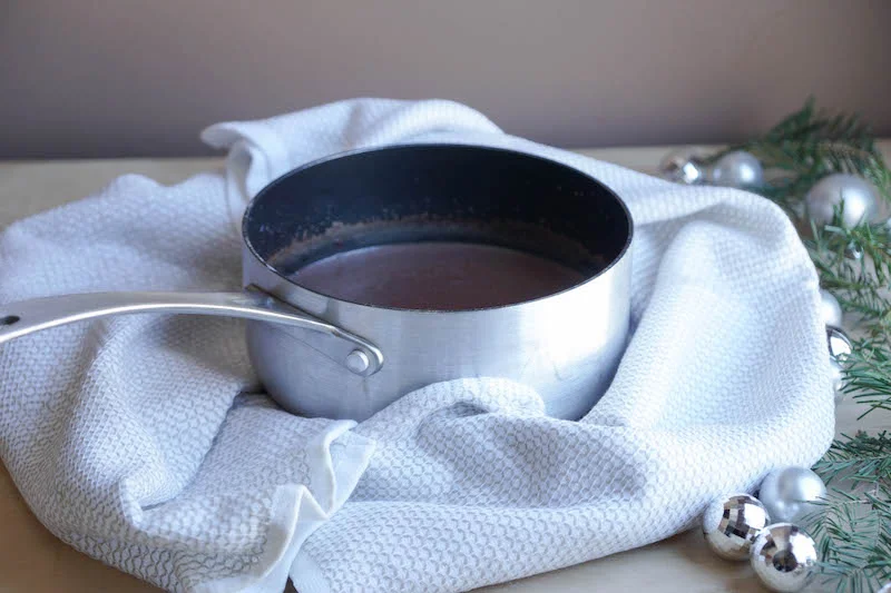 PeppermintHotChocolate-1.jpg