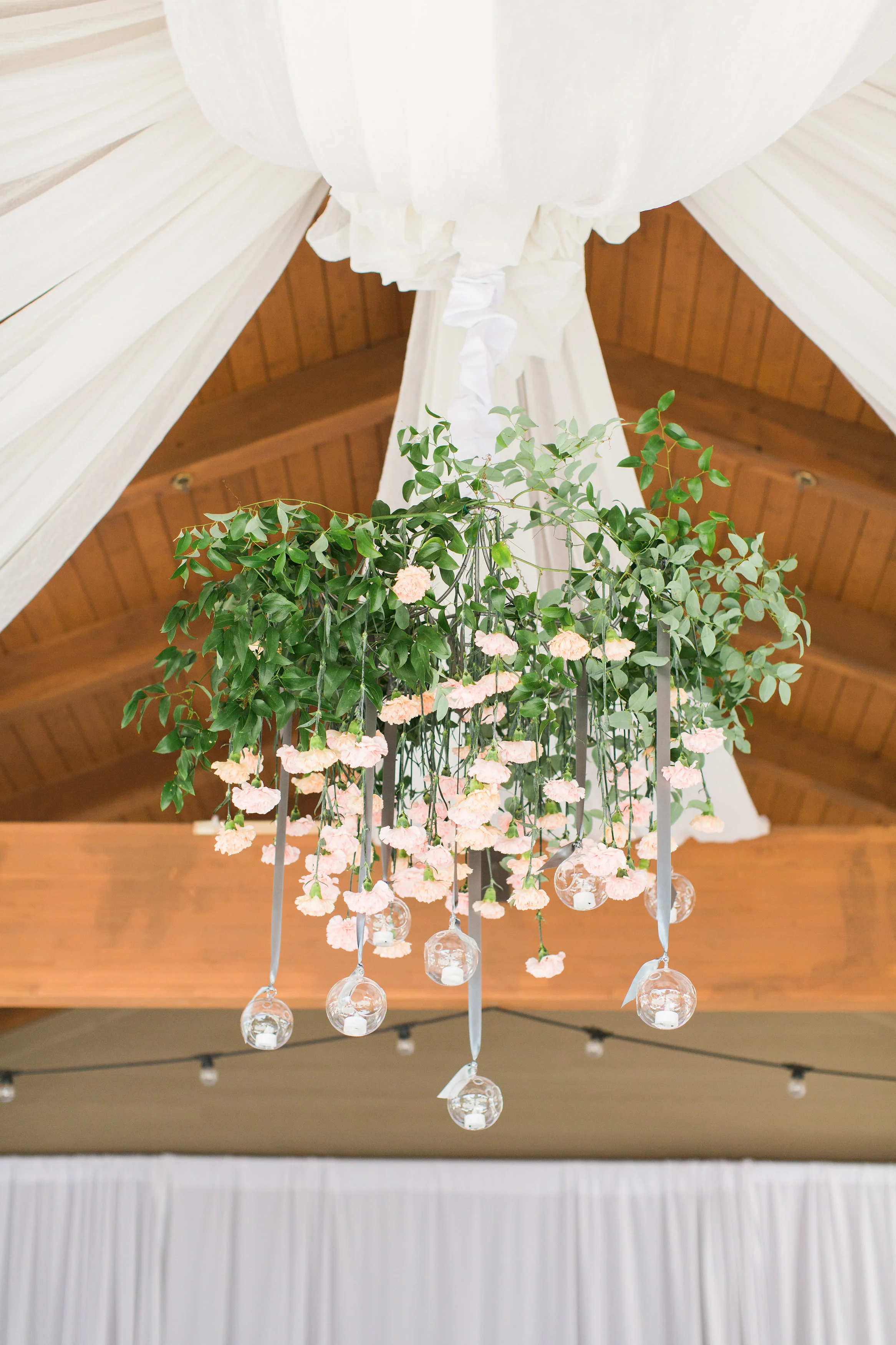 Eugene Wedding at Shadow Hills Country Club | Bridal Bliss | Amanda K Photography | Portland Oregon Wedding Planning and Design