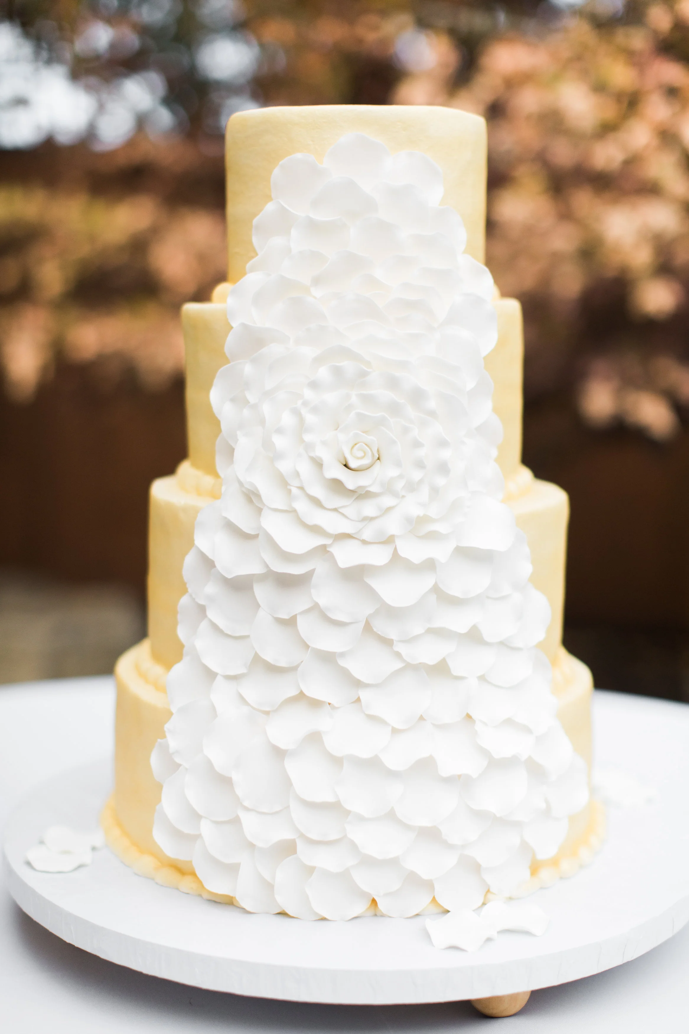 Eugene Wedding at Shadow Hills Country Club | Bridal Bliss | Amanda K Photography | Portland Oregon Wedding Planning and Design