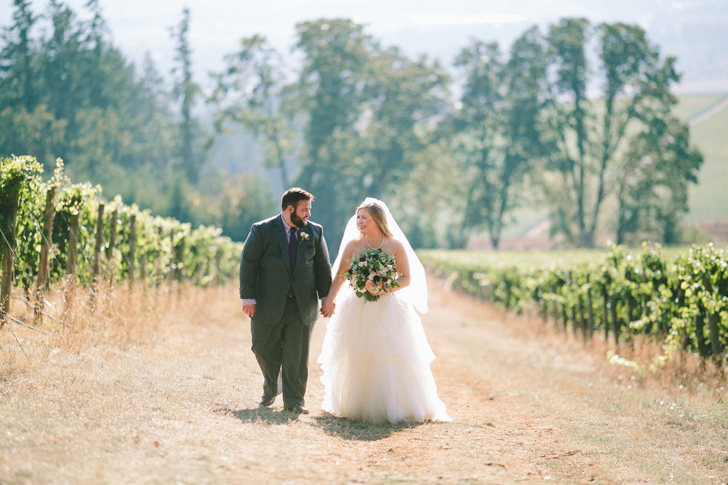 Bridalbliss.com | Portland Wedding| Oregon Wine Country Event Planning and Design | Yasmin Khajavi Photography | Zest Floral