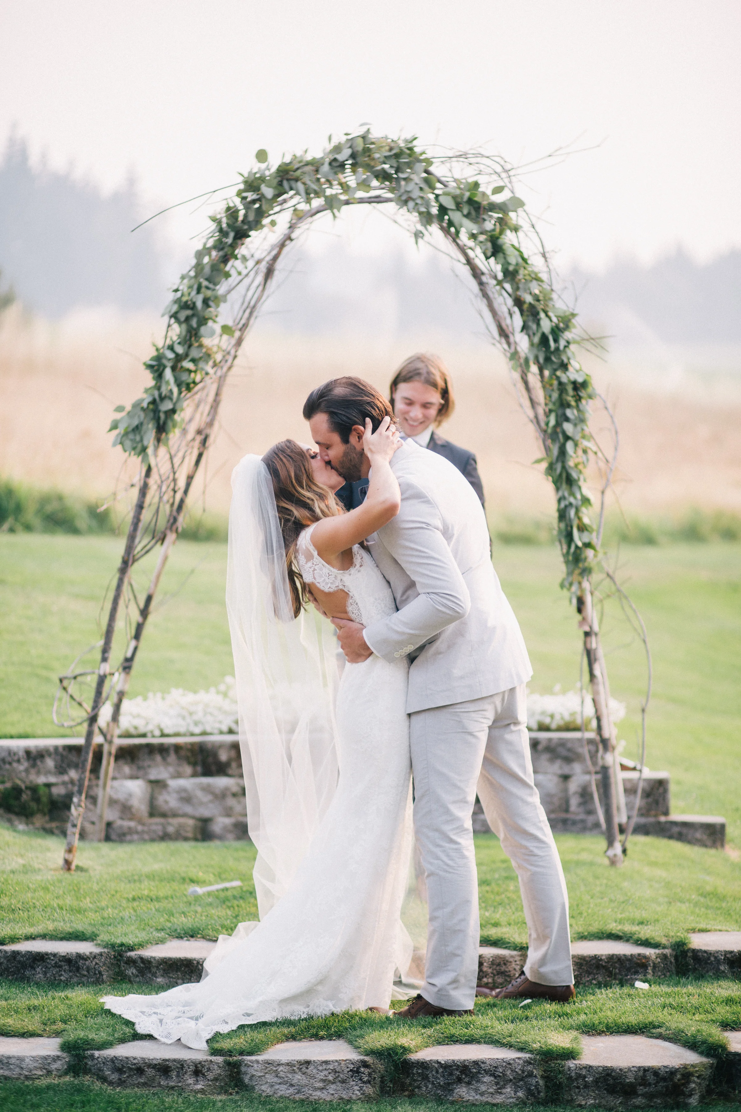 bridalbliss.com | Mount Hood Bed and Breakfast Wedding | Jessica Watson Photography | Bridal Bliss Event Planning and Design | Portland Oregon Wedding Planner