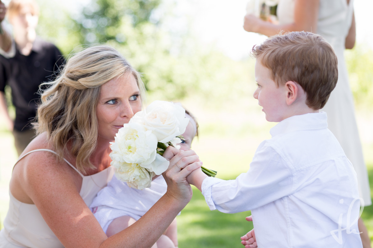 Bridalbliss.com | Portland Wedding | Central Oregon Event Planning and Design | Jessica Hill Photography | Zest Floral | Flip Flop Sounds