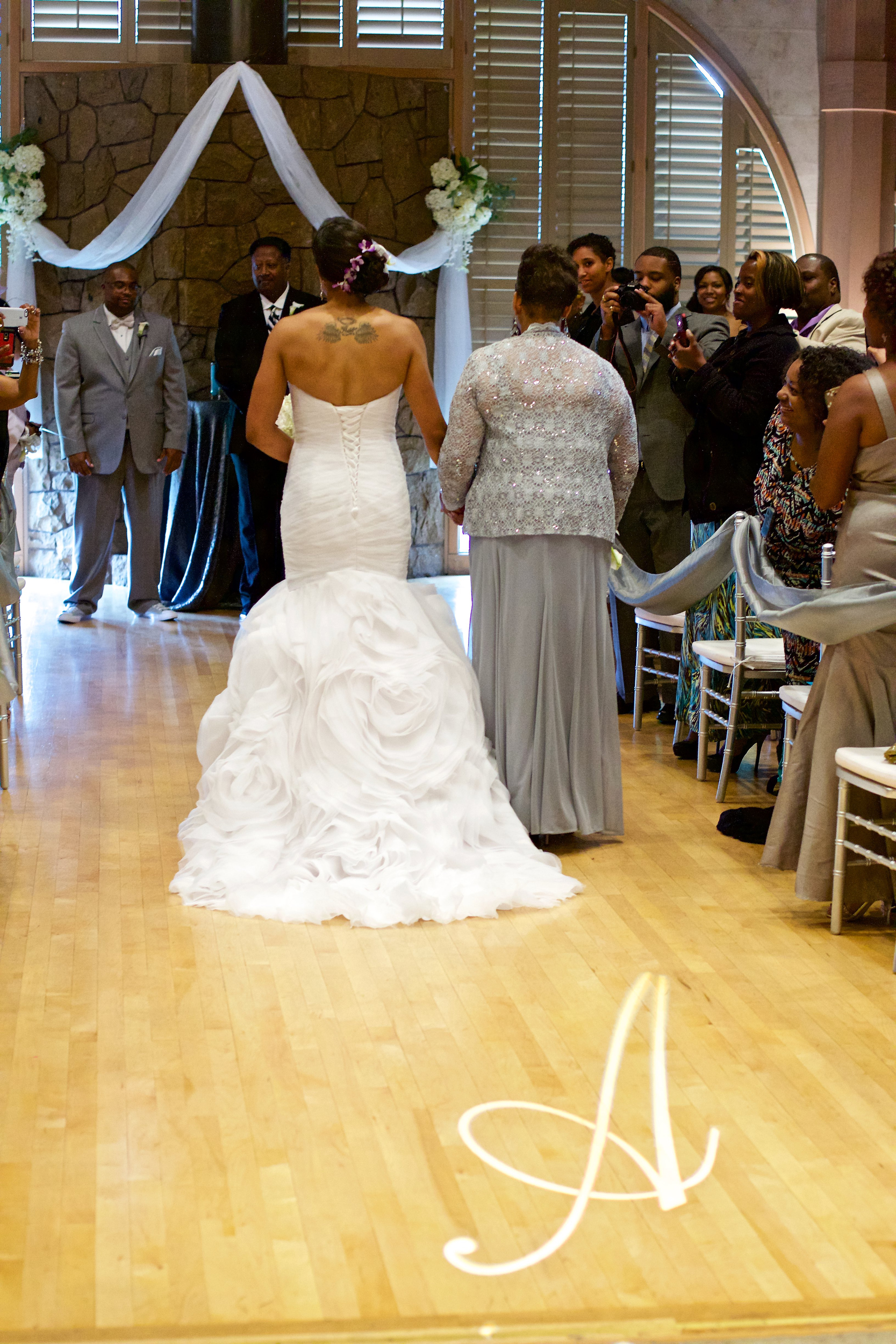 Bridalbliss.com | Portland Wedding | Oregon Event Planning and Design | Craig Mitchelldyer Photography
