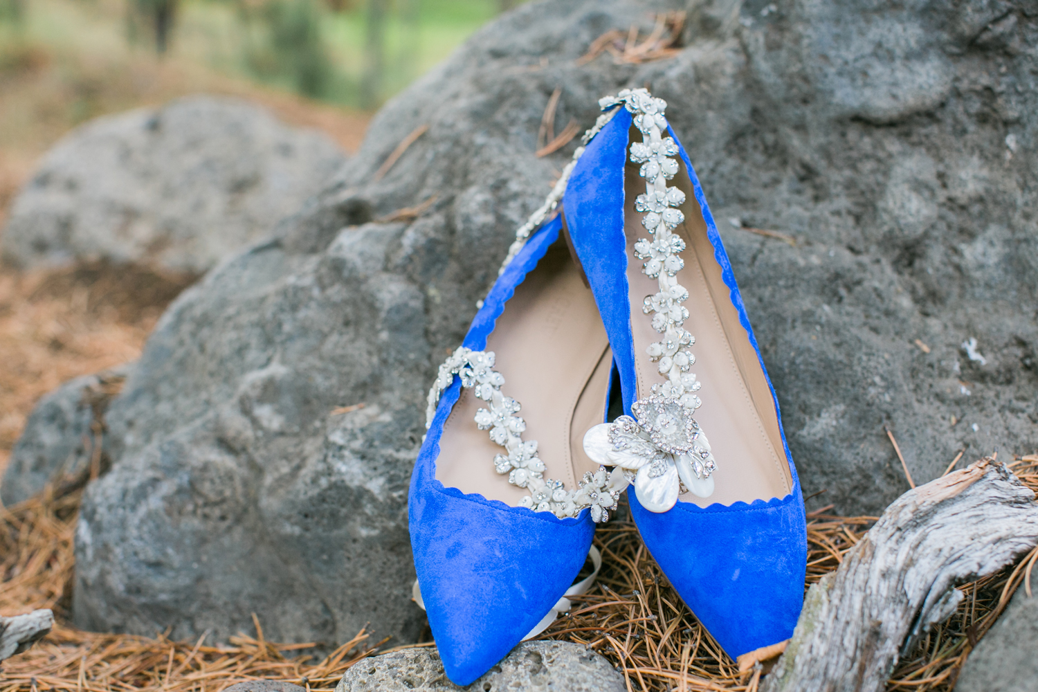 Bridalbliss.com | Sunriver Wedding | Central Oregon Event Planning and Design | Michelle Cross Photography | Flip Flop Sounds