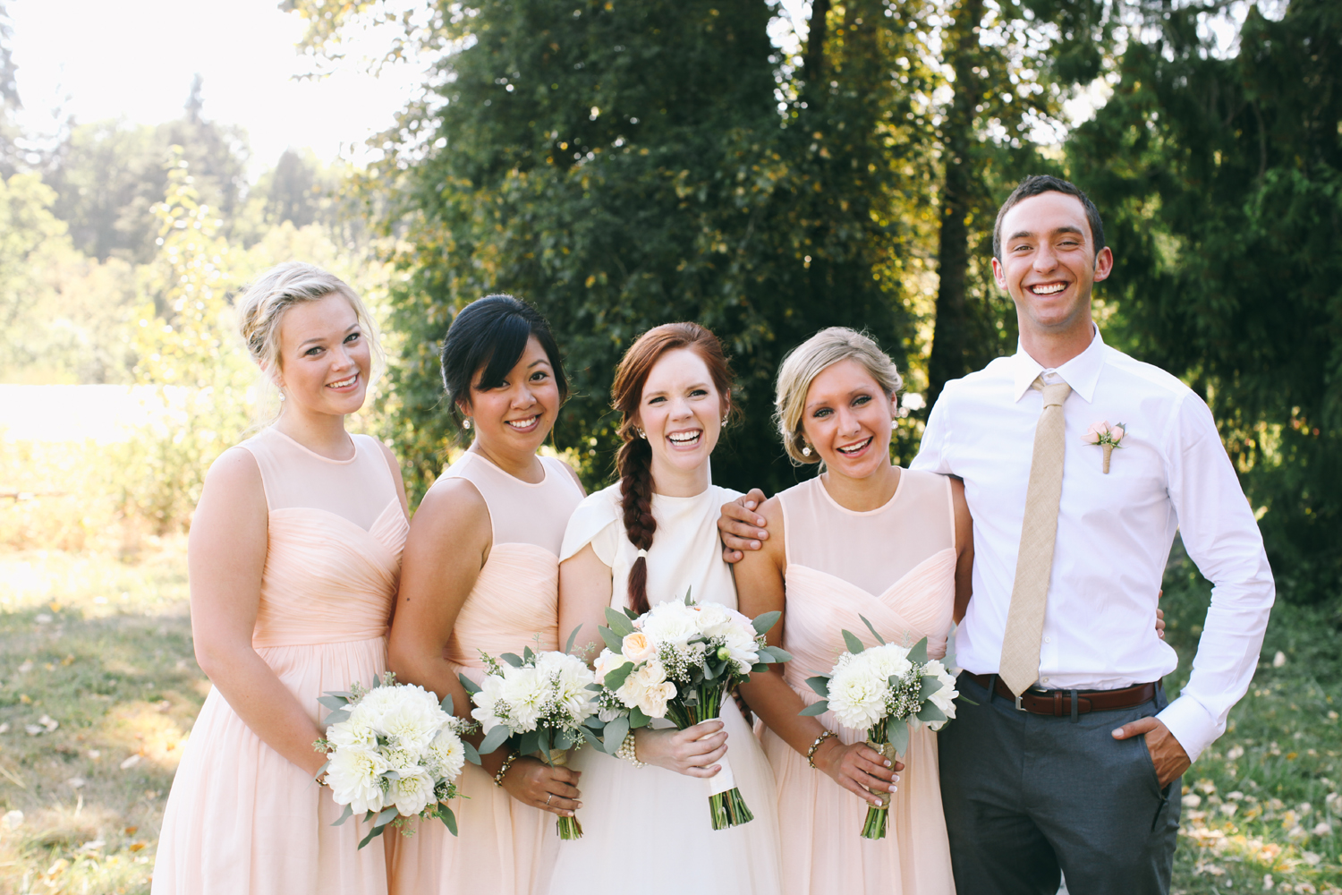 Bridalbliss.com | Portland Wedding | Oregon Event Planning and Design | Love Lit Photography | Zest Floral