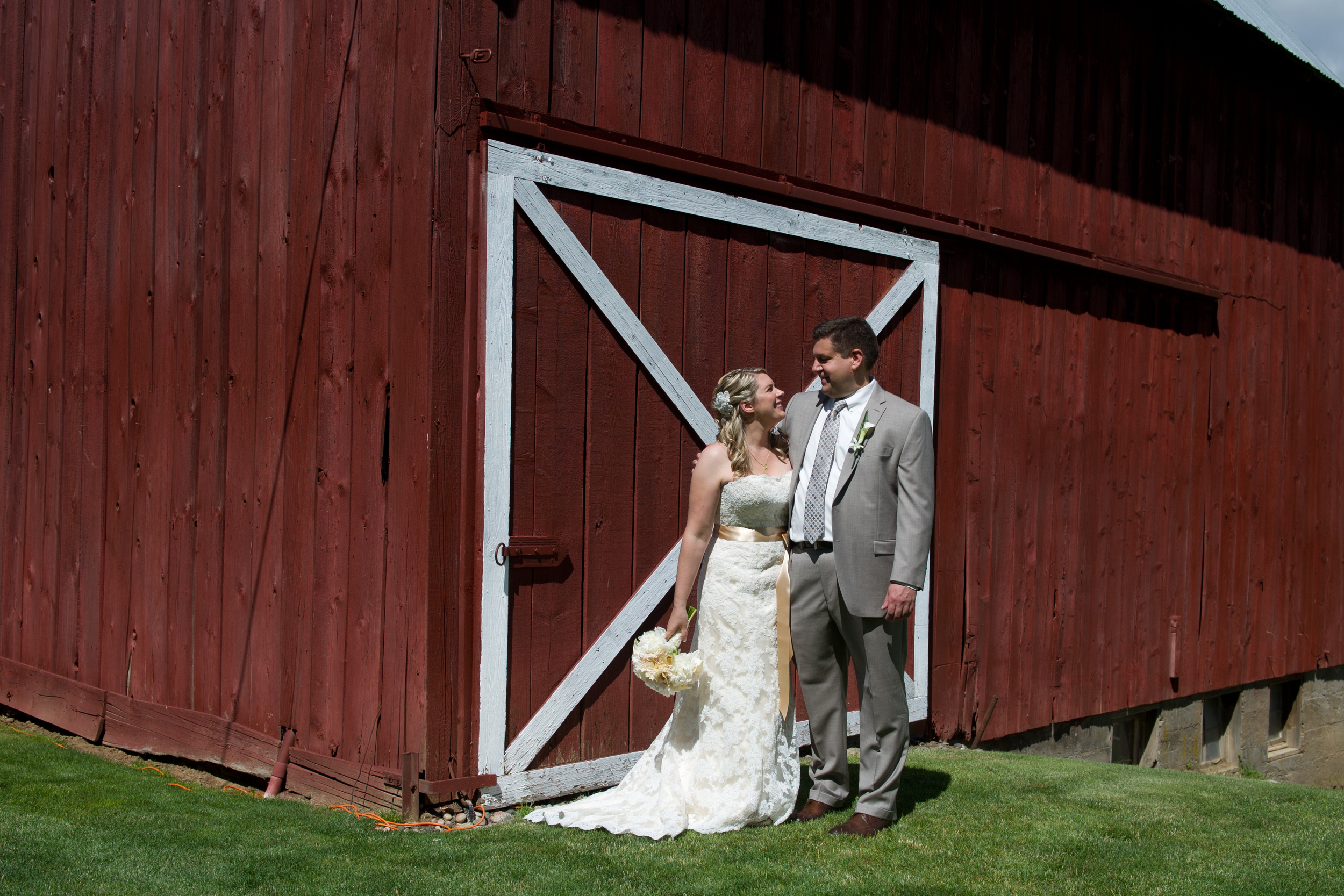 Bridalbliss.com | Portland Wedding | Oregon Event Planning and Design | Remembrance Photography 