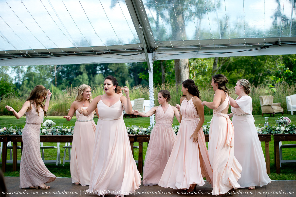 Bridalbliss.com | Portland Wedding | Oregon Event Planning and Design | Mosca Studio Photography