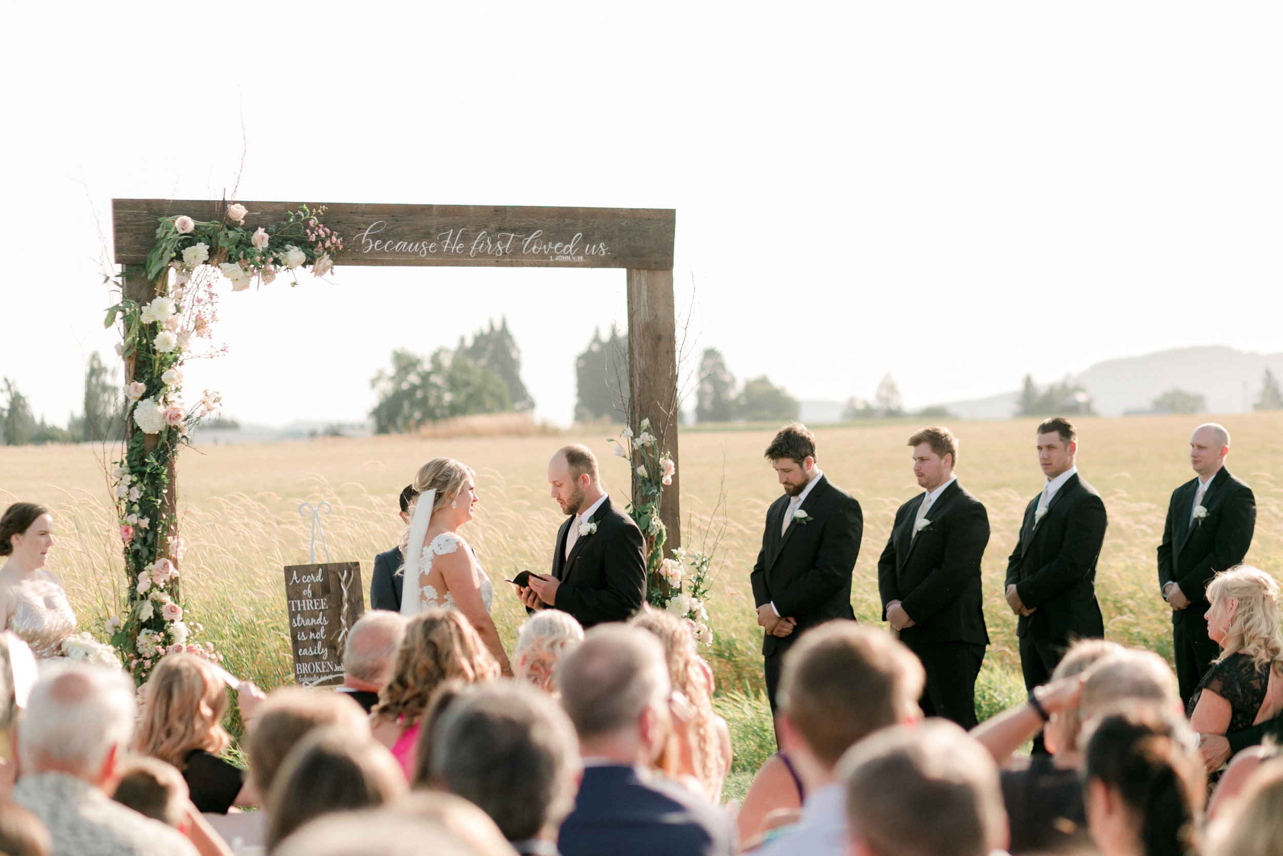 Bridalbliss.com | Portland Wedding | Oregon Event Planning and Design | Simply Splendid Photography 
