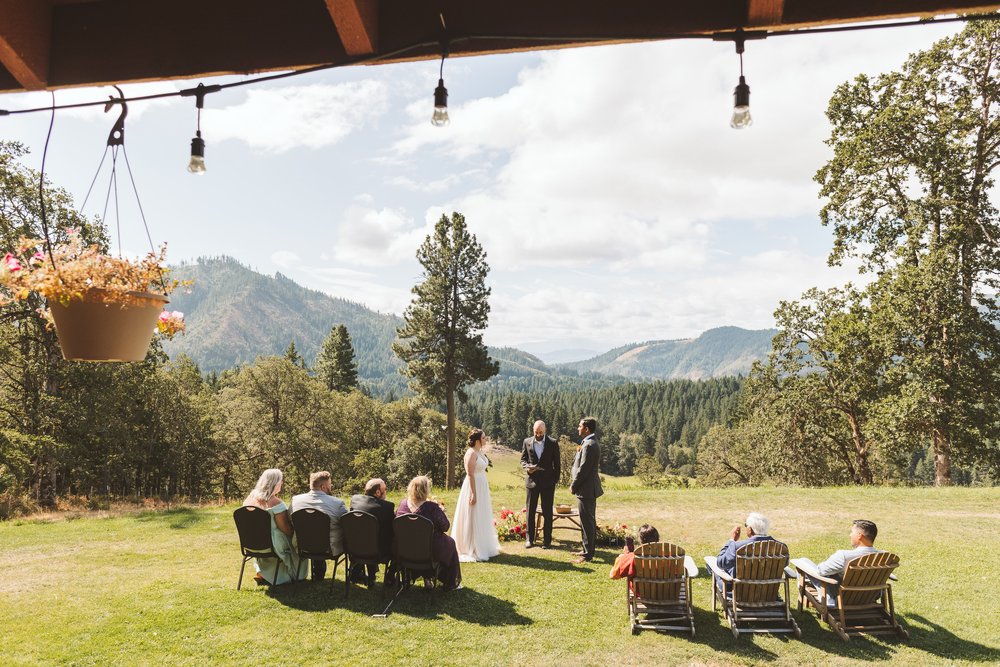 Bridalbliss.com | Portland Wedding Planner | Oregon Event Design | Yasmin K Photography