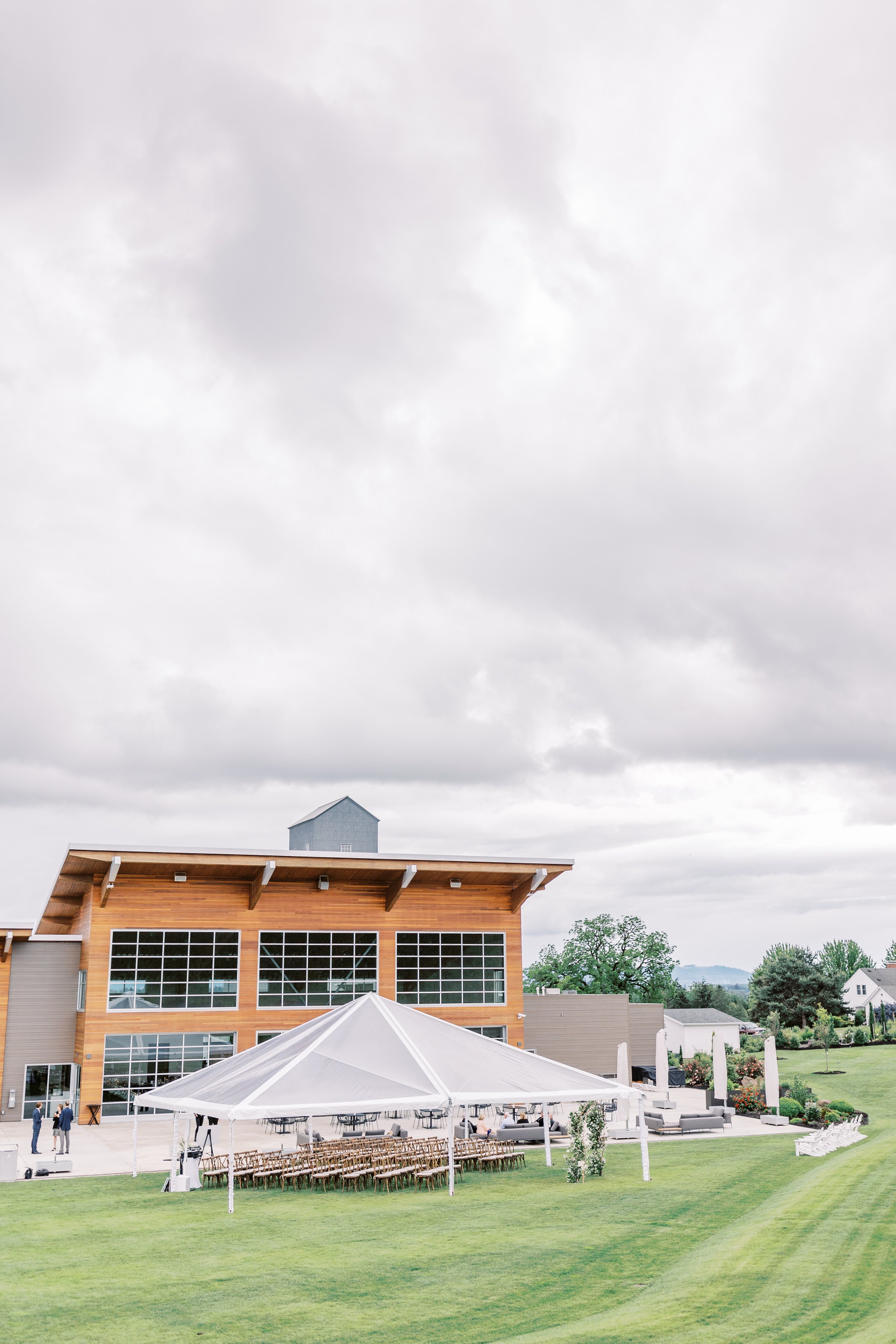 Bridalbliss.com | Willamette Valley Wedding Planner | Oregon Wine Country Event Design | Meagan Gibson Photography