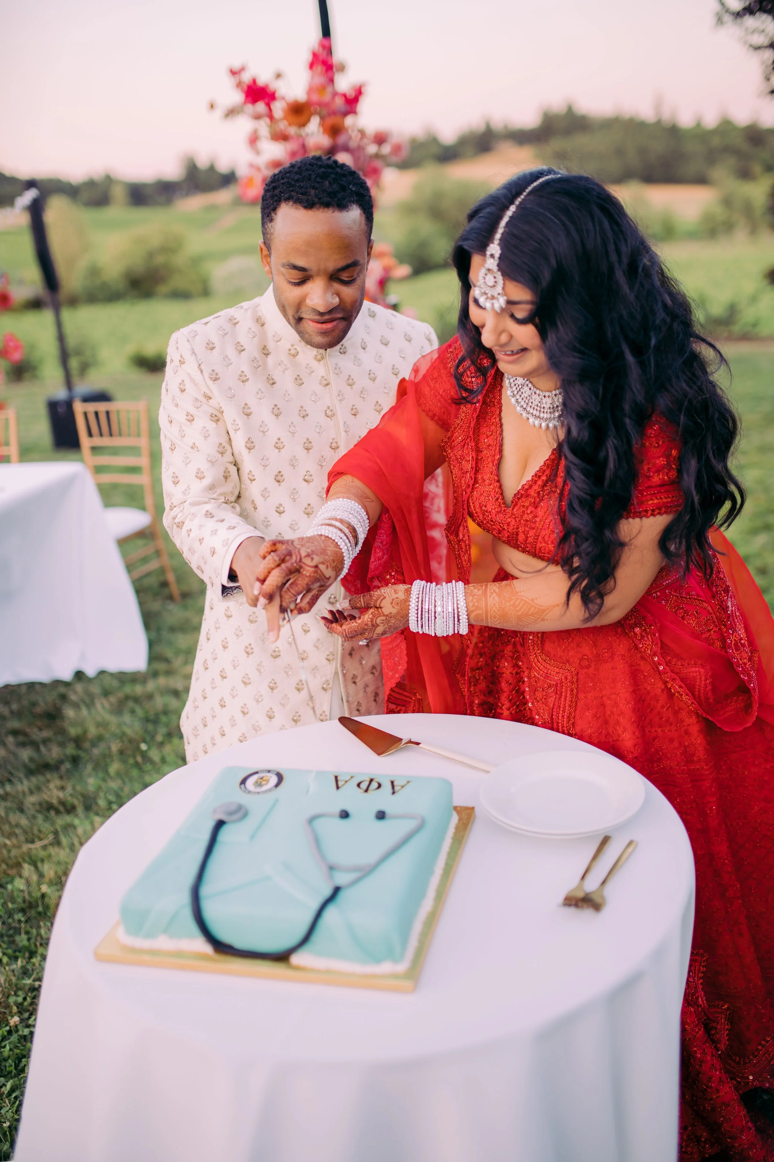 Bridalbliss.com | Portland Wedding Planner | Oregon Event Design | Donny Zavala Photography