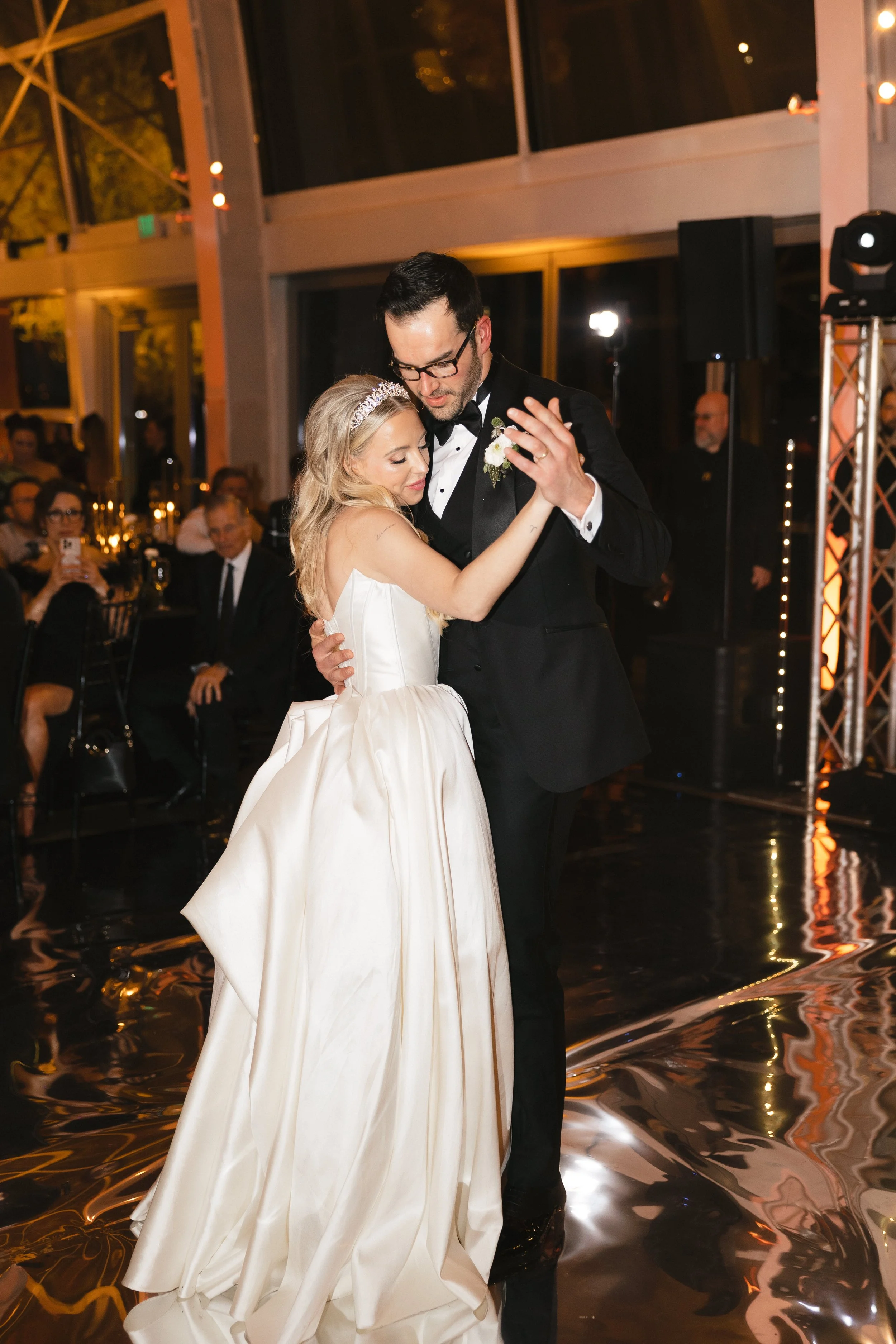 LaurenAndrew_Chihuly_Preview_0147.JPG