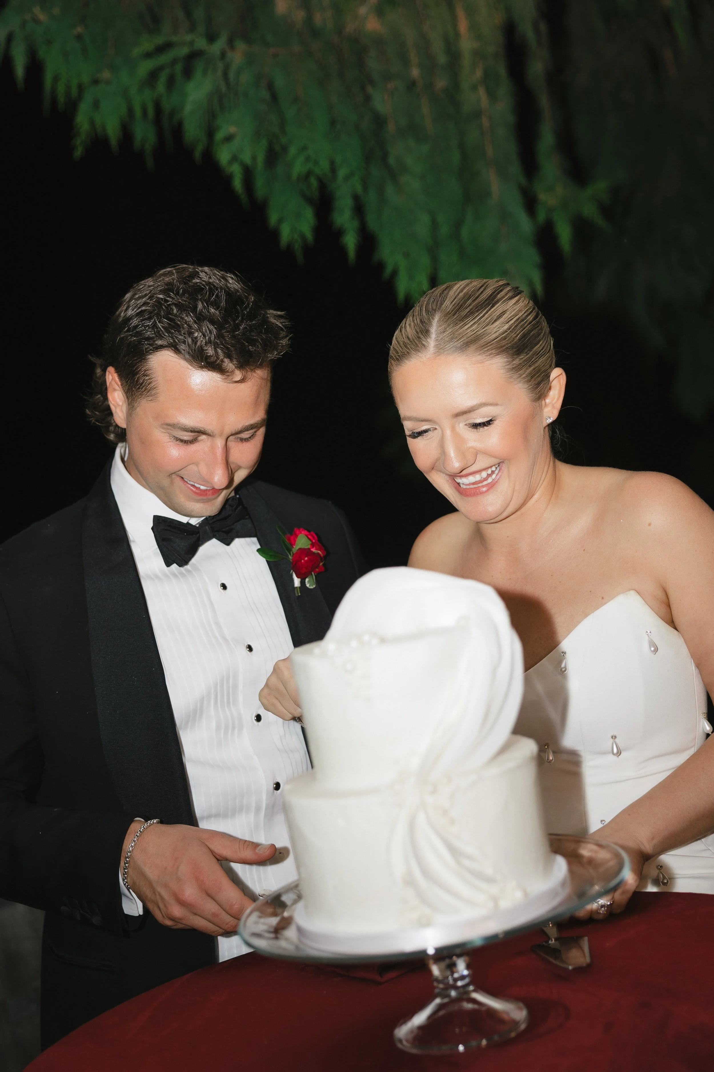 Bridalbliss.com | Lake Chelan Wedding Planner | Washington Event Design | Sarah Anne Thompson Photography