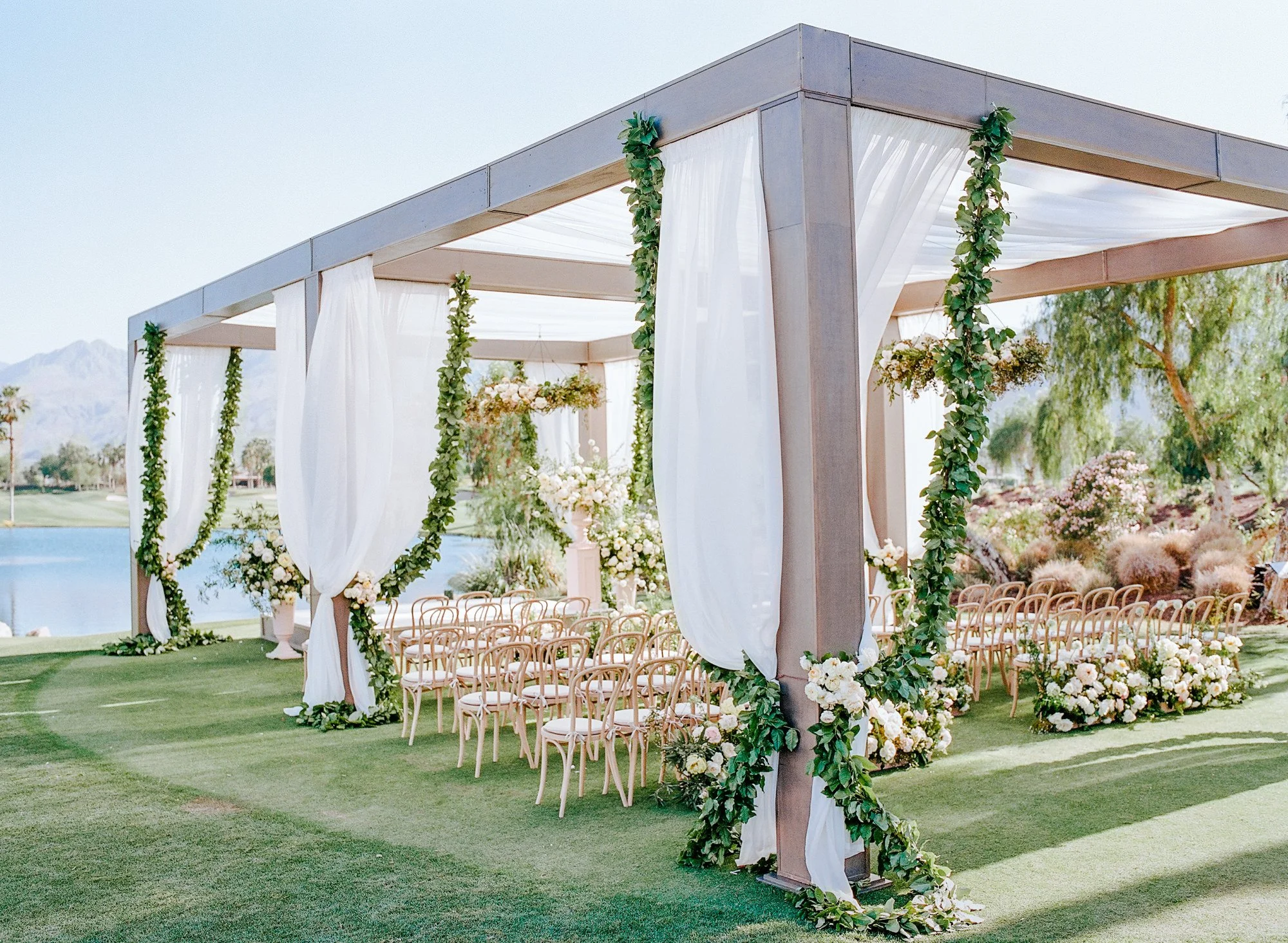 What Makes a Luxury Wedding Different?