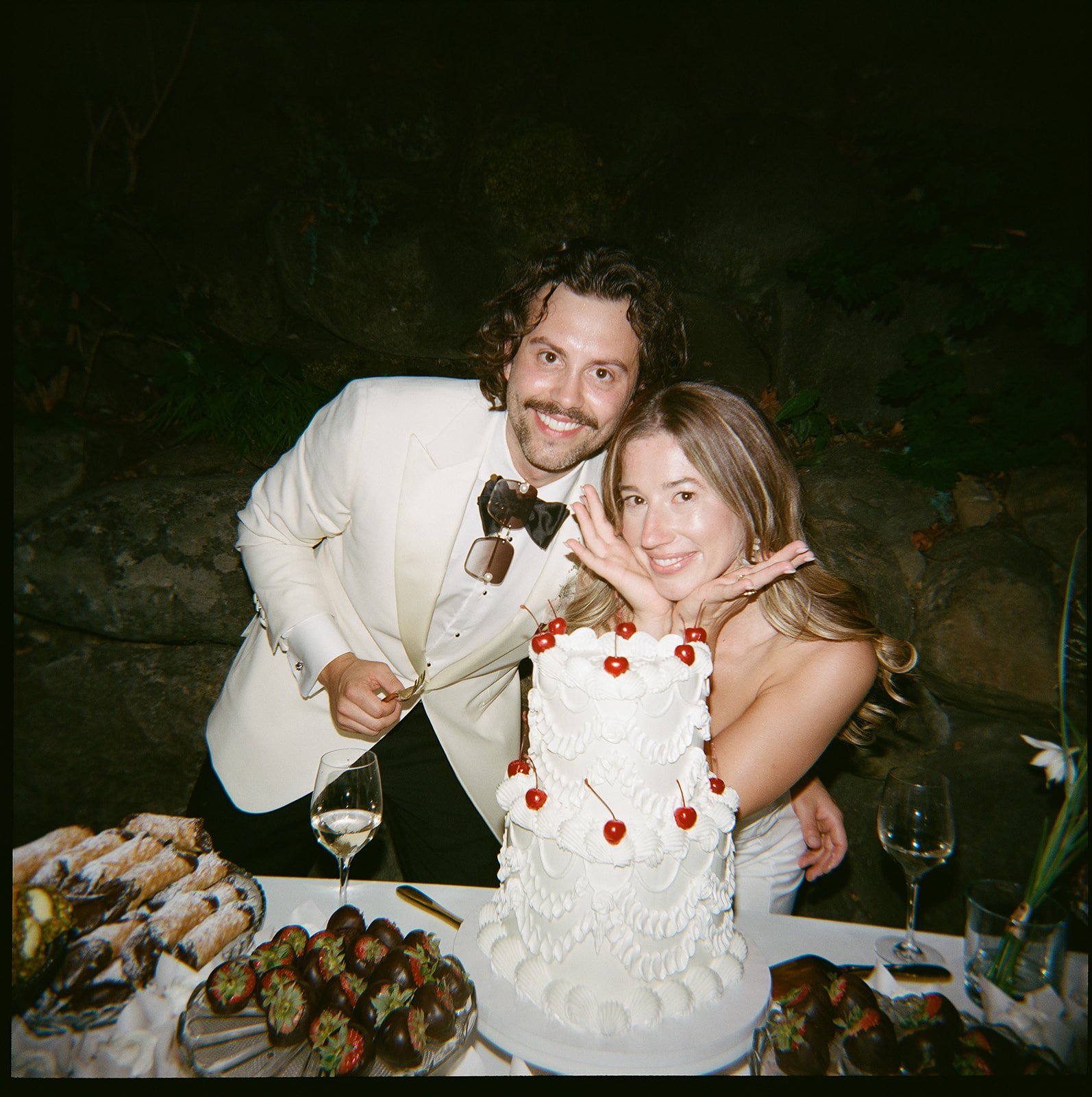 Bridalbliss.com | Columbia Gorge Wedding Planner | Oregon Event Design | Alixann Loosle Photography