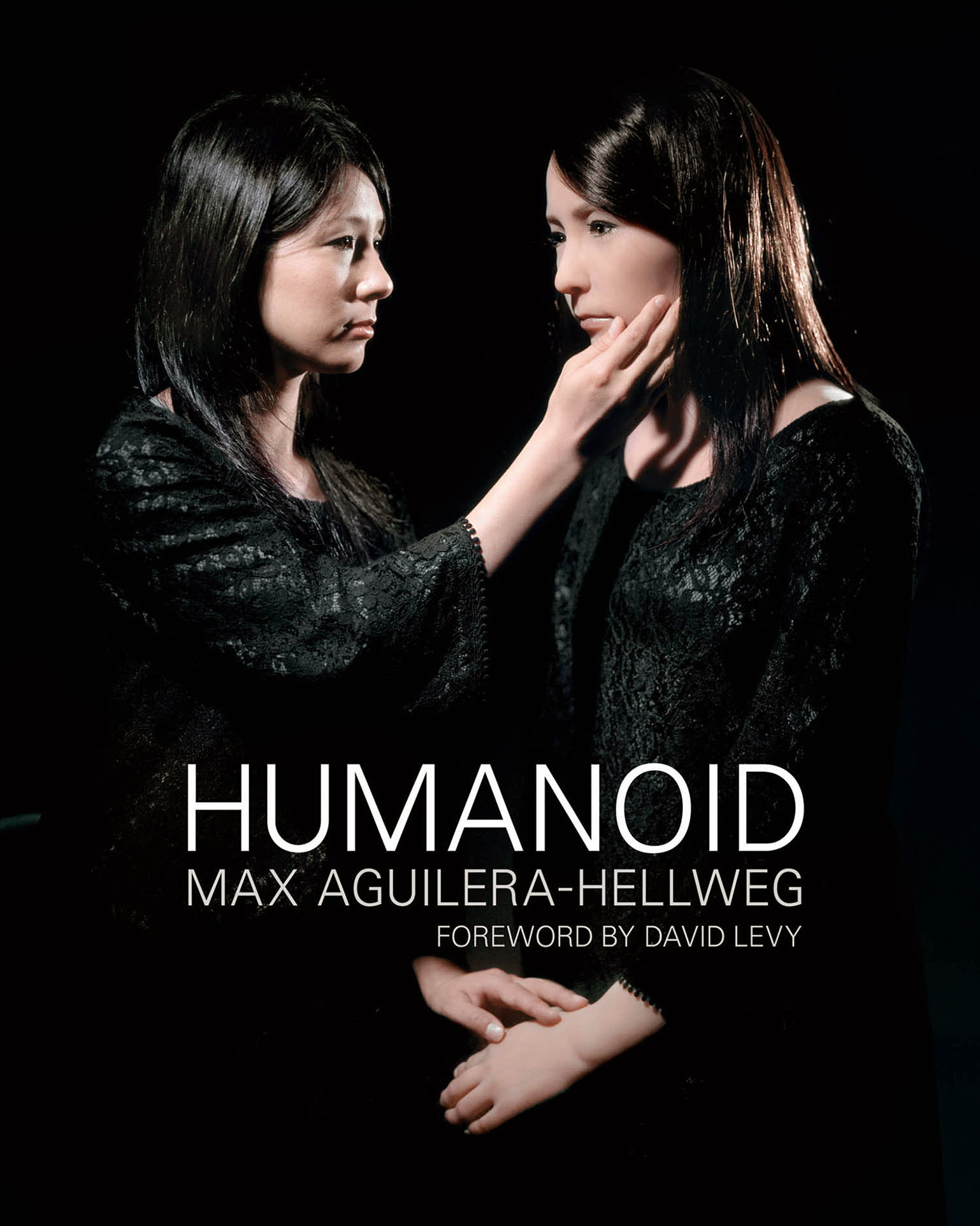cover of humanoid, book of portraits of androids and humanoids, available on amazon