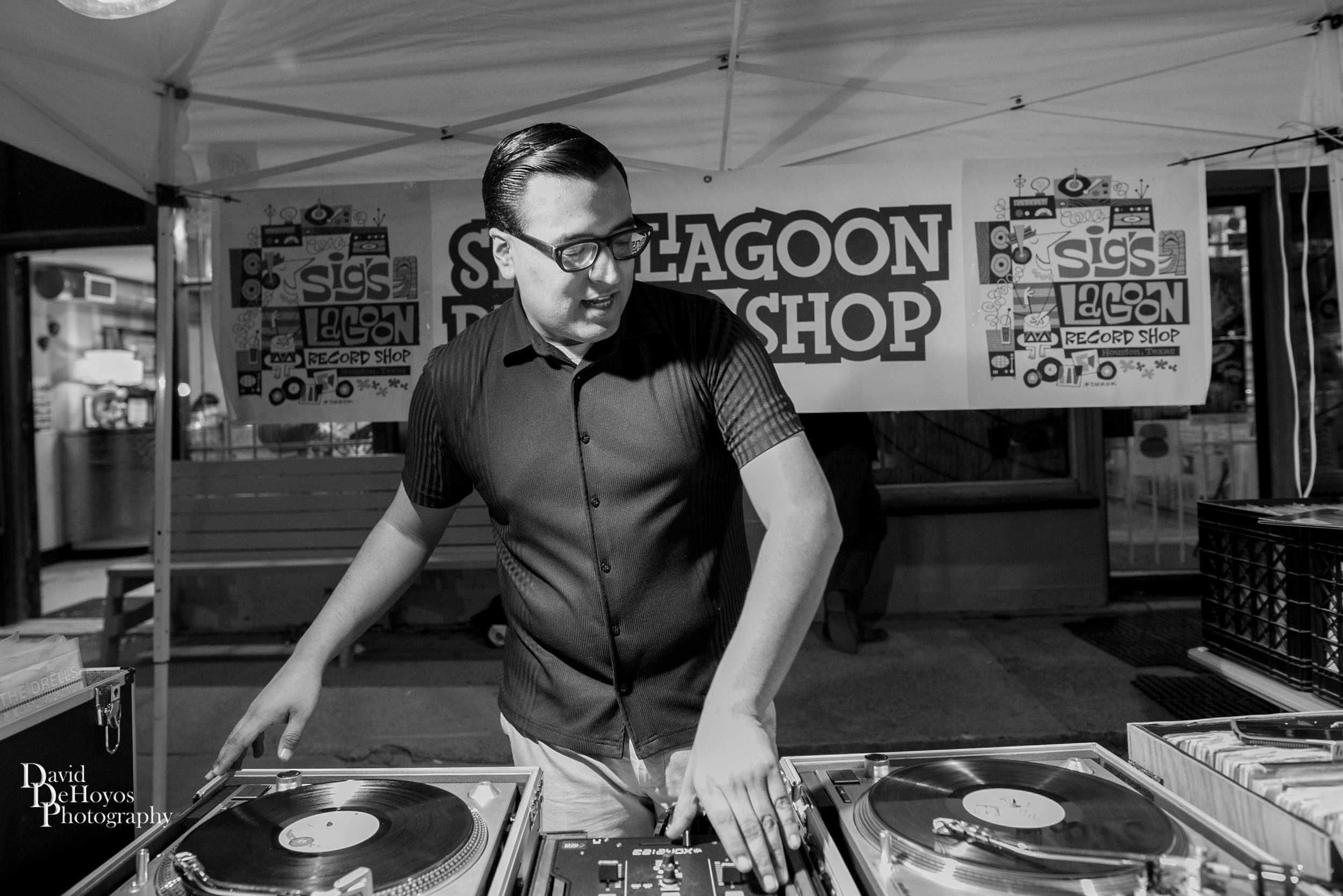 Photo of DJ Tempty by David Dehoyos 
