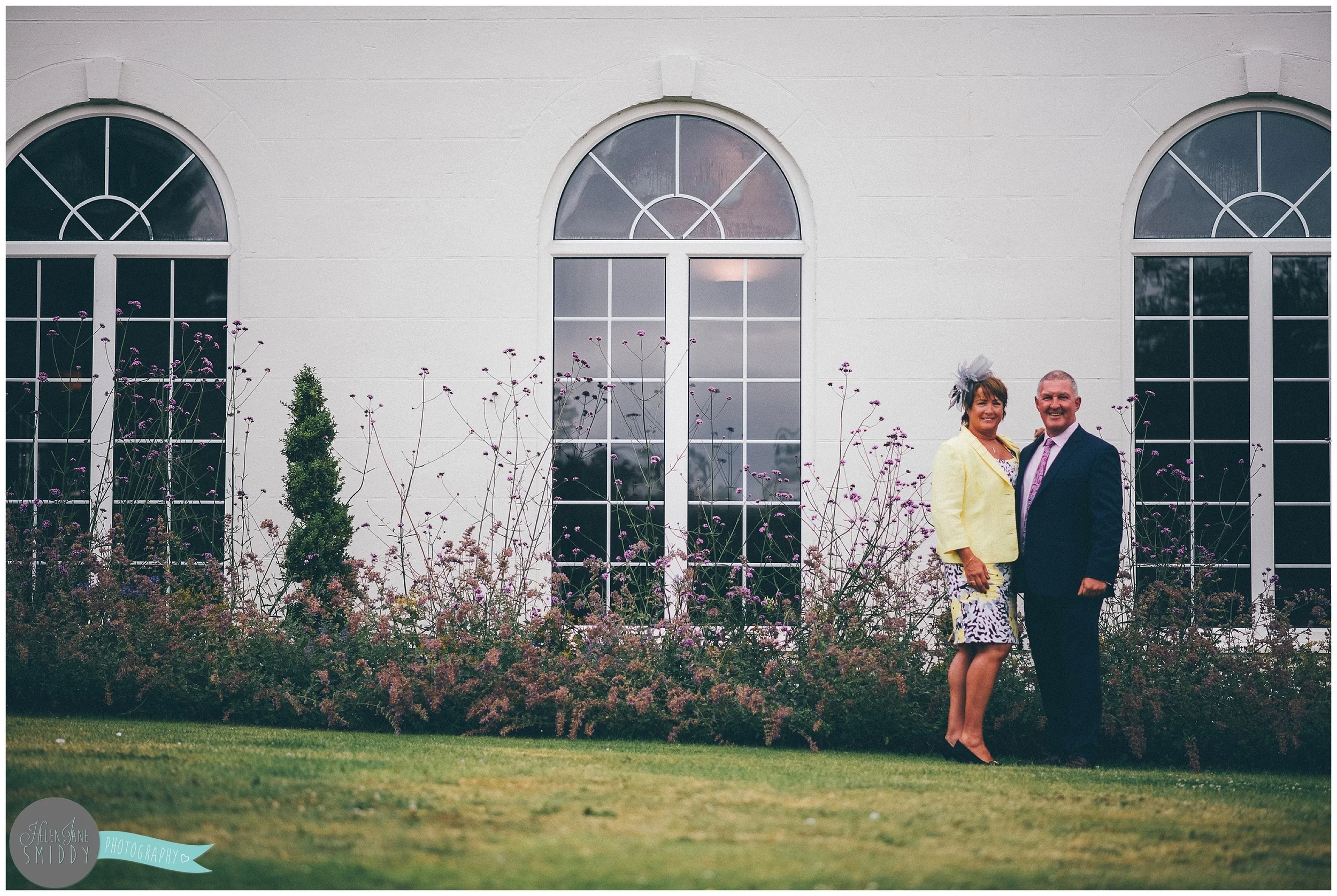 rowton-hall-cheshire-chester-wedding-photography-family-love-beautiful-spa-bride-groom