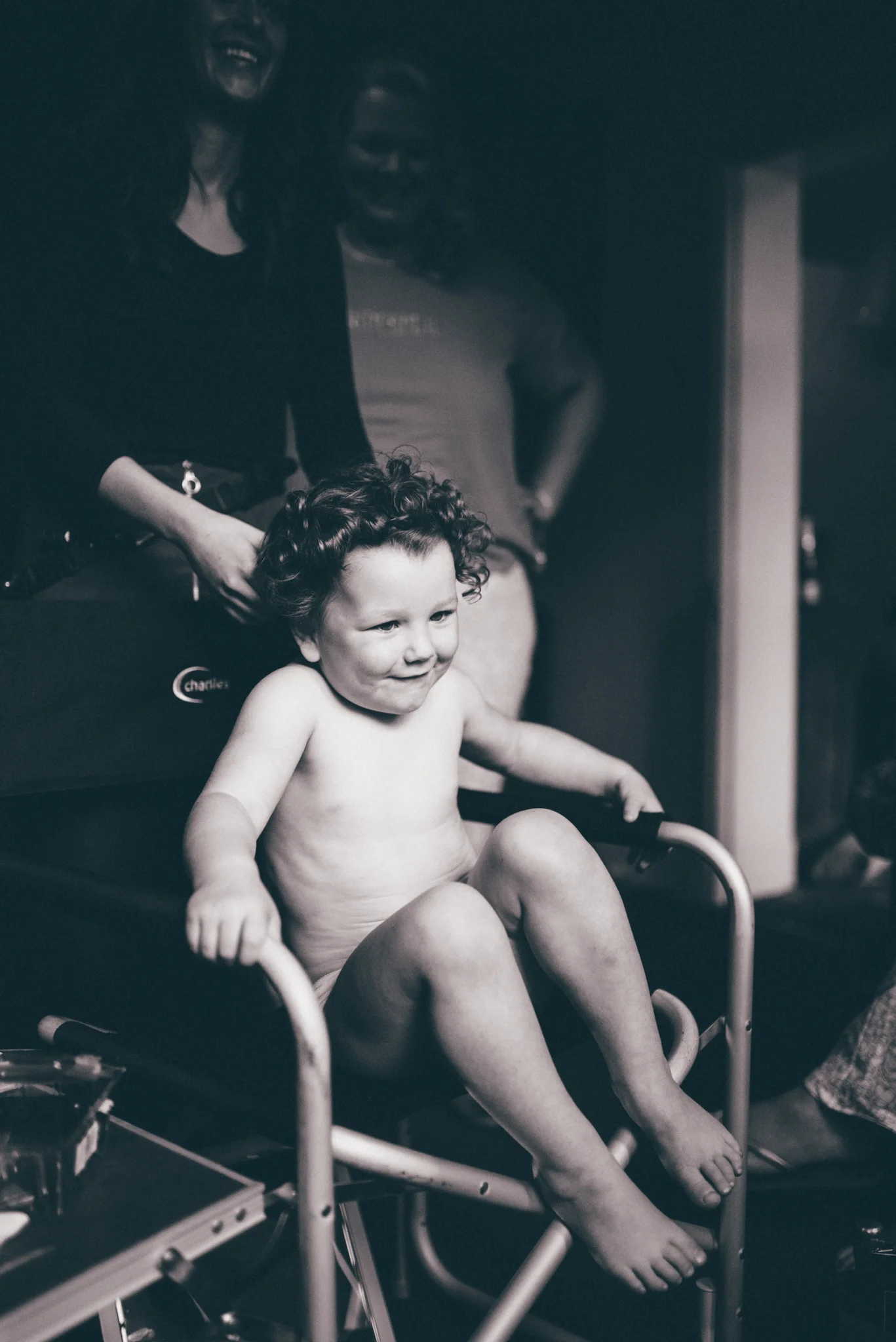 wedding-photography-santorini-cheshire-weddingphotography-bridalprep-cheshirephotography-cheshirewedding-brideandgroom-paris-boodles-lemanoir-belmondlemanoir