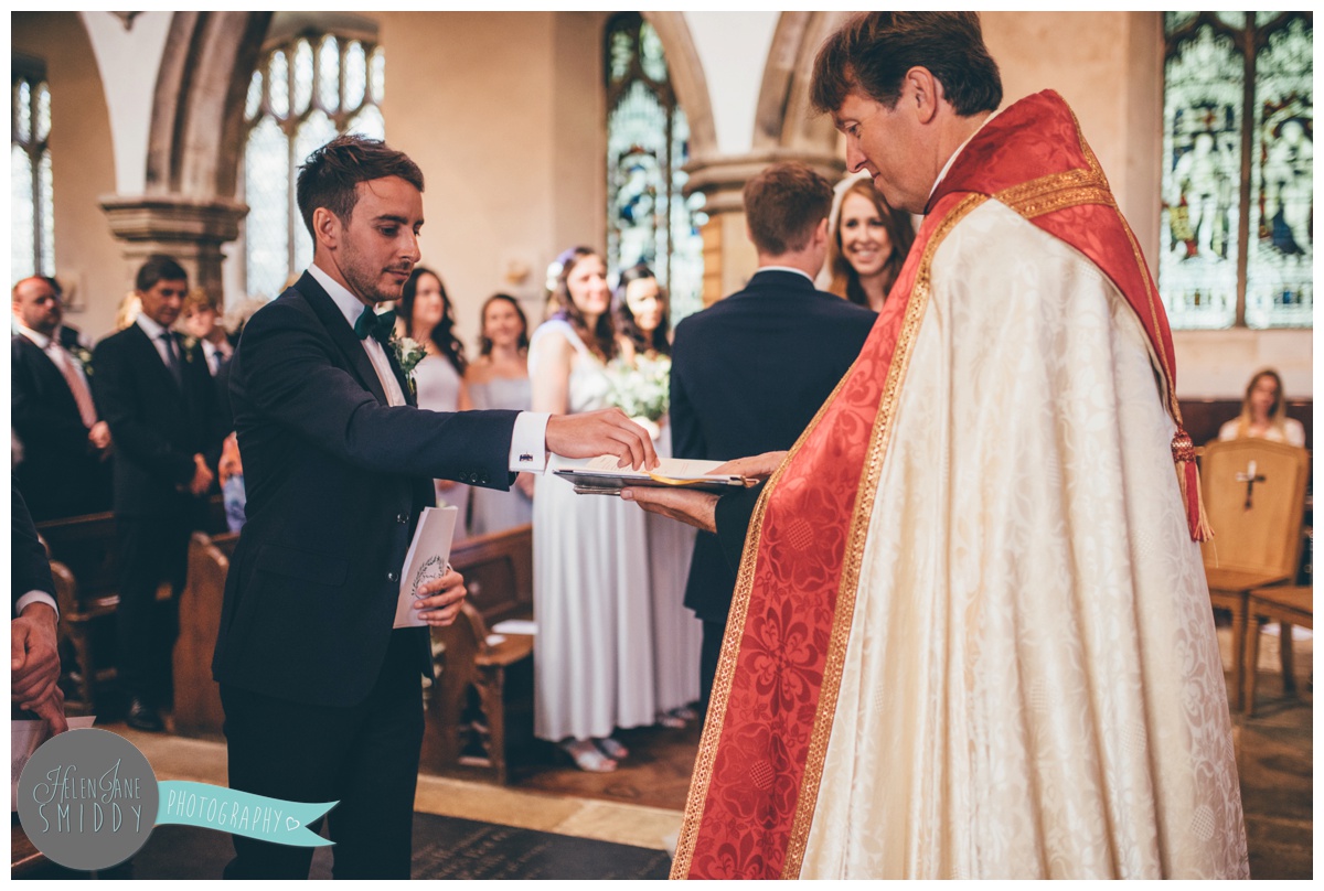 Cheshire wedding photographer shoots wedding in Norfolk.