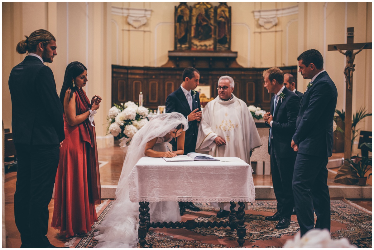 Beautiful destination wedding ceremony in Santa Maria Di Castellabate, Italy.