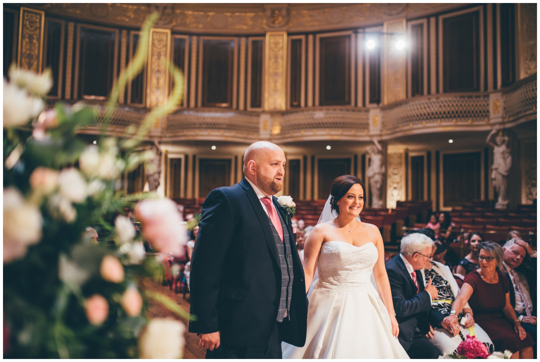 St Georges Hall wedding in Liverpool City Centre.