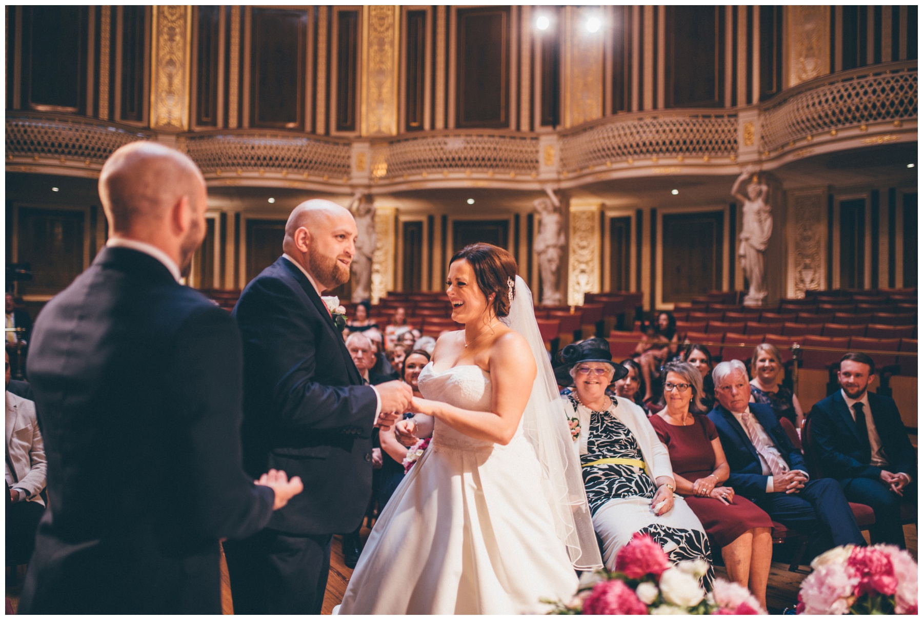 St Georges Hall wedding in Liverpool City Centre.