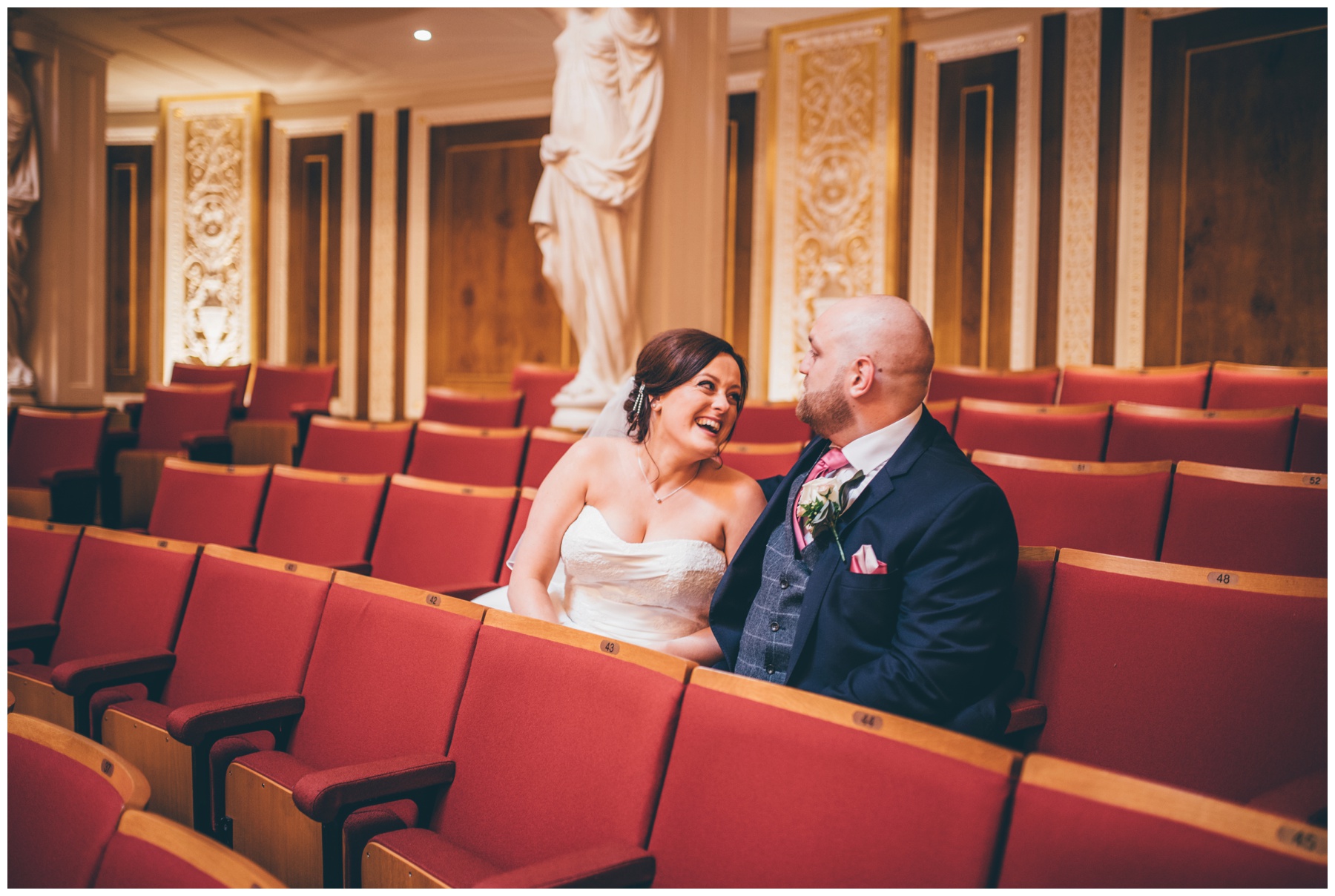 St Georges Hall wedding in Liverpool City Centre.