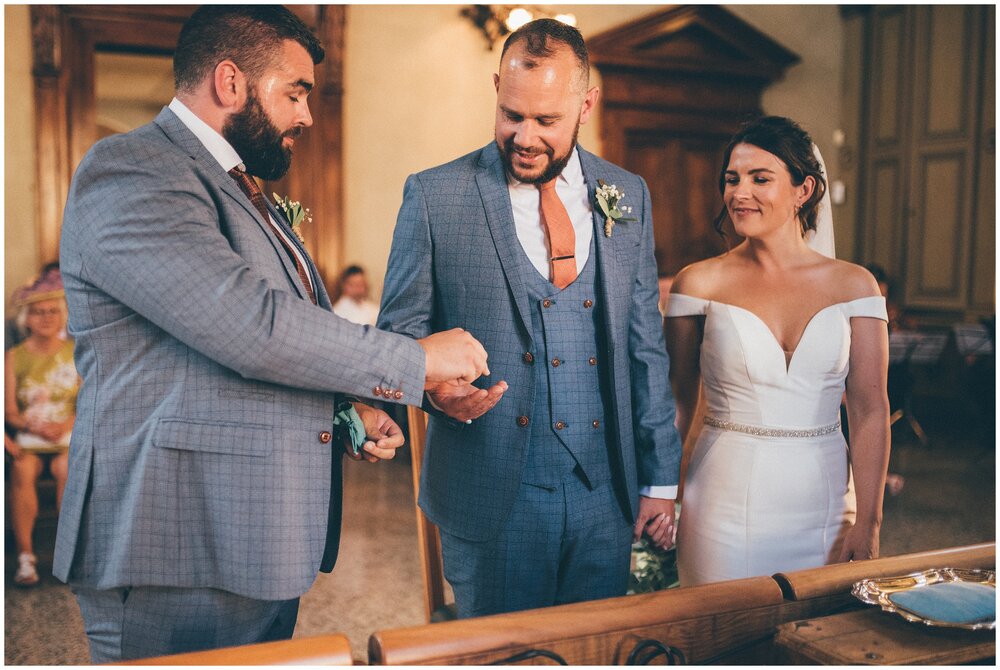 Bride and groom have their wedding at Palazzo della Magnifica Patria di Salo in Salo, Lake Garda.