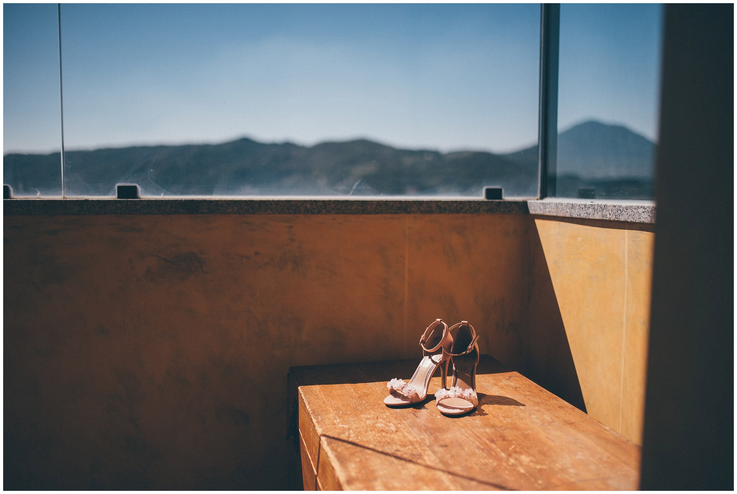 Stunning pale pink shoes in for a destination wedding in Lake Garda, Italy.